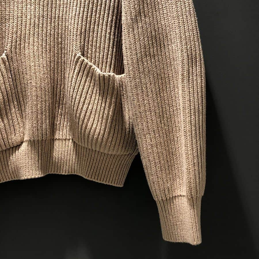 BEAMS JAPANさんのインスタグラム写真 - (BEAMS JAPANInstagram)「＜UNUSED＞ Mens Pocket Crew Neck Knit BEAMS JAPAN 2F @beams_japan #unused #beams #beamsjapan #beamsjapan2nd Instagram for New Arrivals Blog for Recommended Items #japan #tokyo #shinjuku #fashion #mensfashion #womensfashion #日本 #東京 #新宿 #ファッション#メンズファッション #ウィメンズファッション #ビームス #ビームスジャパン」4月4日 11時37分 - beams_japan