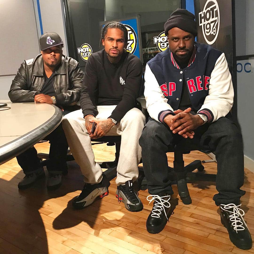 ファンクマスター・フレックスのインスタグラム：「4/20 we gonna have it rocking! 7pm @hot97 !!! @daveeast and @djchubbychub will have the city ringing! @litdigitaldjs !!!!!!」