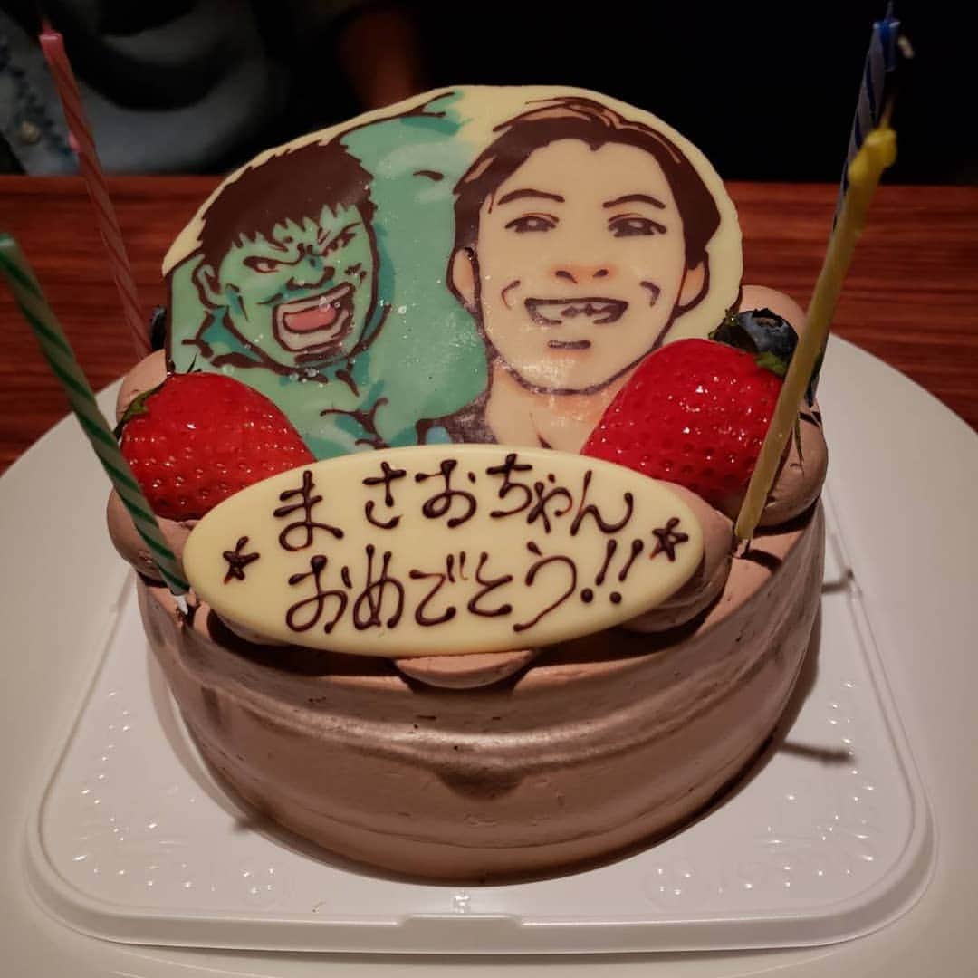 のインスタグラム：「まさお遅くなったけど誕生日おめでとう！！ #辻正男  #法政大学サッカー部同級生 #10年ぶりに同じチーム #ｻﾞｽﾊﾟｸｻﾂ群馬  #渡辺広大  #舩津徹也  #福田俊介」