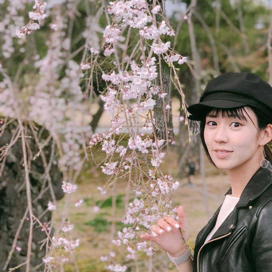 渡辺早織さんのインスタグラム写真 - (渡辺早織Instagram)「座禅して桜見て 京都を堪能しました🧘🏻‍♀️🌸」4月4日 12時36分 - _watanabesaori_