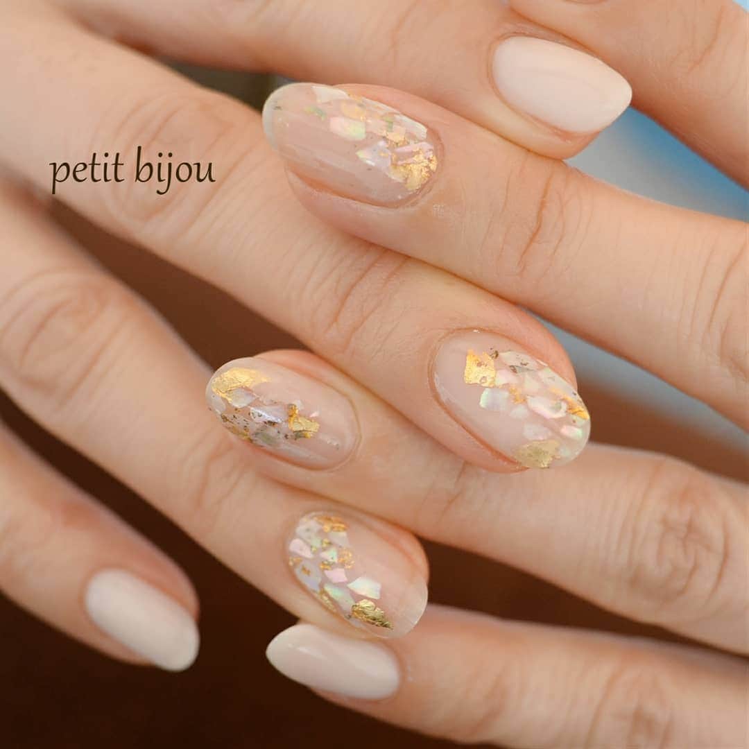ayumiさんのインスタグラム写真 - (ayumiInstagram)「... . pluto . 白のPluto♡ 清廉さと、強さと、華やかさ♪ . #ネイル #ネイルサロン #ネイルアート #ネイルデザイン #アート #ジェルネイル #作品 #petitbijou_nail #nail #nailsalon #nailart #artworks #art #gelnails #instanails #冥王星」4月4日 12時41分 - petitbijou_nail