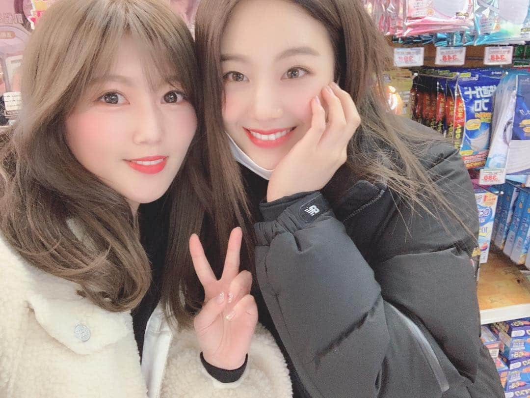 宮崎美穂さんのインスタグラム写真 - (宮崎美穂Instagram)「오랜만에 만난 규리~🤤♡ #produce48」4月4日 13時16分 - myaostagram_380