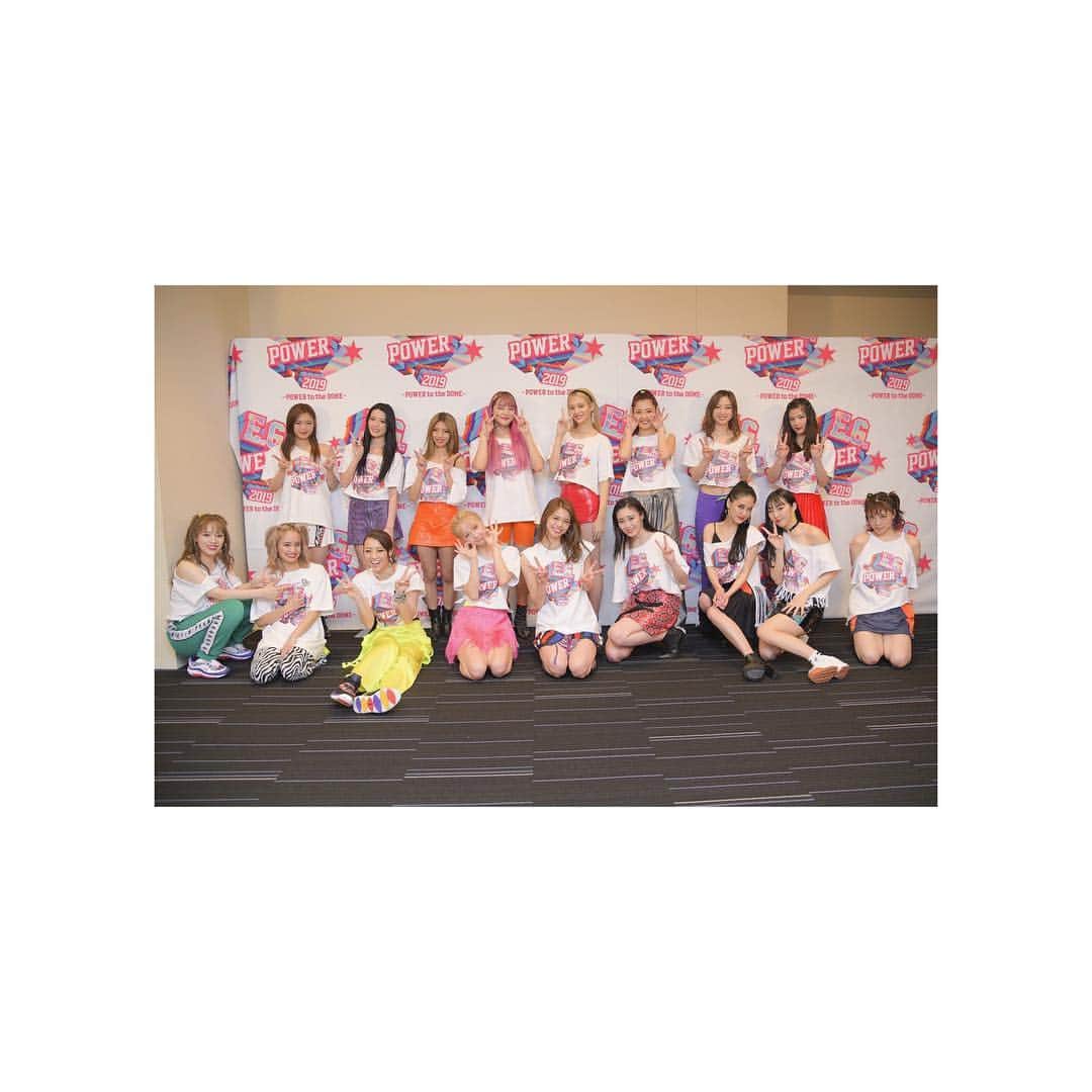 石井杏奈さんのインスタグラム写真 - (石井杏奈Instagram)「大阪公演が終わり 16公演が終わりました。  メンバーの笑顔とみなさんの笑顔。  あの空間でしか生まれない 高揚感を大切に 最後まで頑張ります😊  #EGpower #Egirls」4月4日 13時36分 - anna_ishii_official