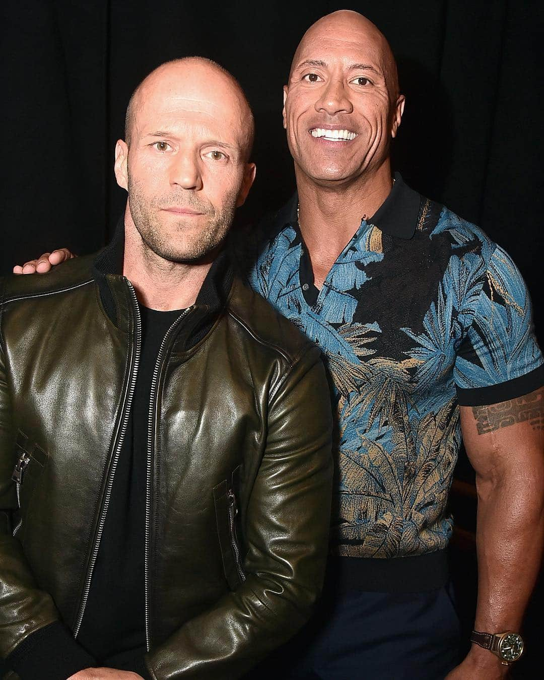 Just Jaredさんのインスタグラム写真 - (Just JaredInstagram)「@jasonstatham & @therock promote “Hobbs & Shaw” at CinemaCon! #JasonStatham #DwayneJohnson #HobbsAndShaw #CinemaCon Photo: Getty」4月4日 13時41分 - justjared