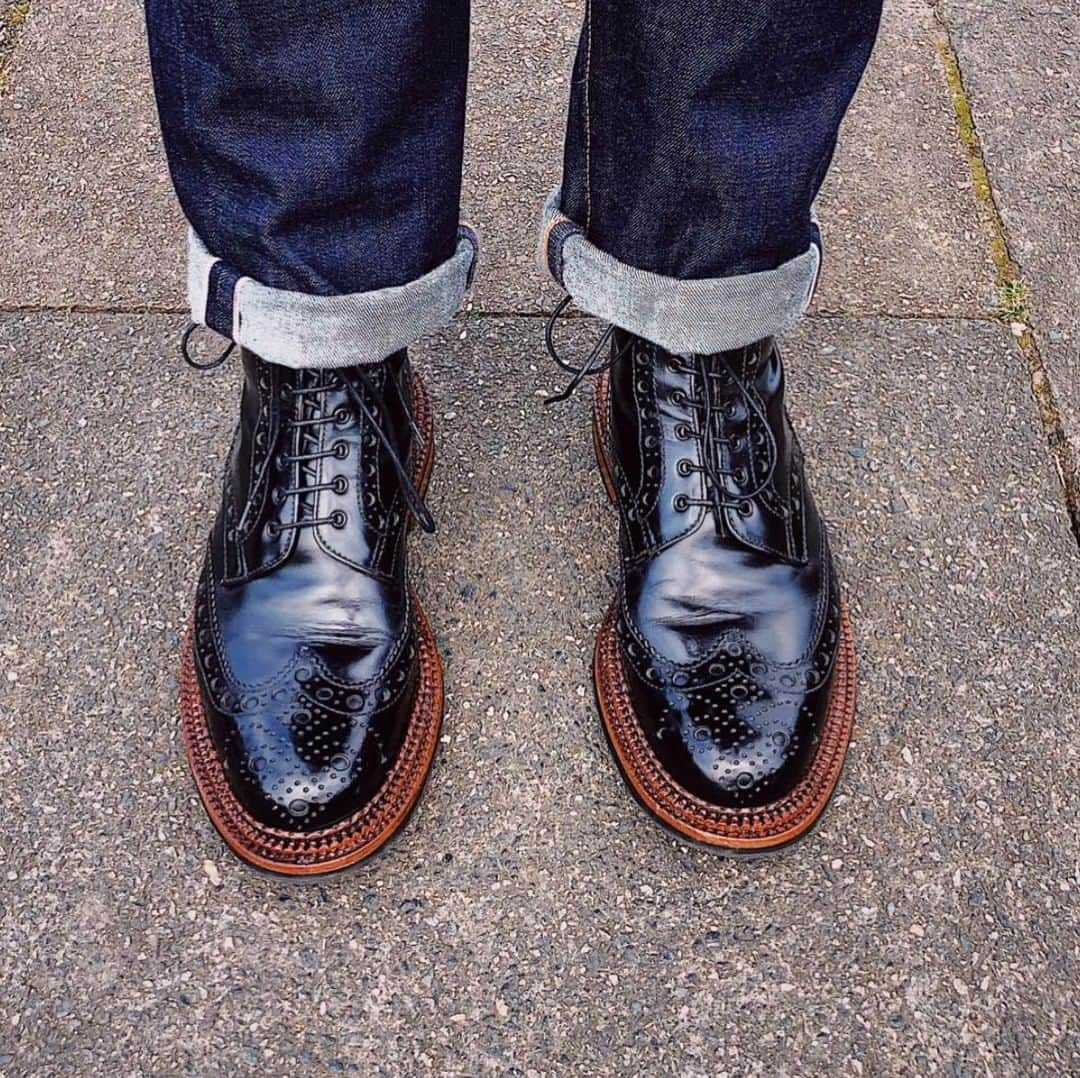 グレンソンさんのインスタグラム写真 - (グレンソンInstagram)「Image @thebrogueshop⁣ ⁣ The Triple Welt⁣ ⁣ -⁣ ⁣ #grenson #menswear #grensonshoes #grensonbrogues #mensfashion #mensstyle #thegoodshoe #grensontriplewelt #englishshoemakers #englishshoes #madeinengland #handmadeshoes #shoeporn #shoeaddict #shoegasm #shoesickness #wingtips #derbyshoes #brogues #brogueshoes #brogueboots #grensonboots #triplewelt #selvedge #selvedgedenim⁣」4月4日 14時00分 - grensonshoes