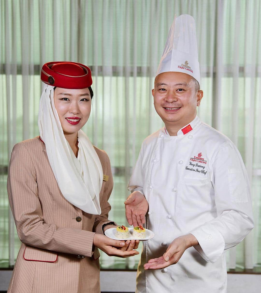 エミレーツ航空さんのインスタグラム写真 - (エミレーツ航空Instagram)「We recently held a competition for our employees to show off their culinary skills, with a grand prize of their dish being recreated for our onboard menu. Emirates cabin crew member Jeeye Kang’s signature dish Tofu Royale was the winning entry and will be featured in Emirates’ First Class menu throughout April 2019 on the Dubai-Seoul route.  #EmiratesAirline #FlyEmiratesFlyBetter」4月4日 15時04分 - emirates