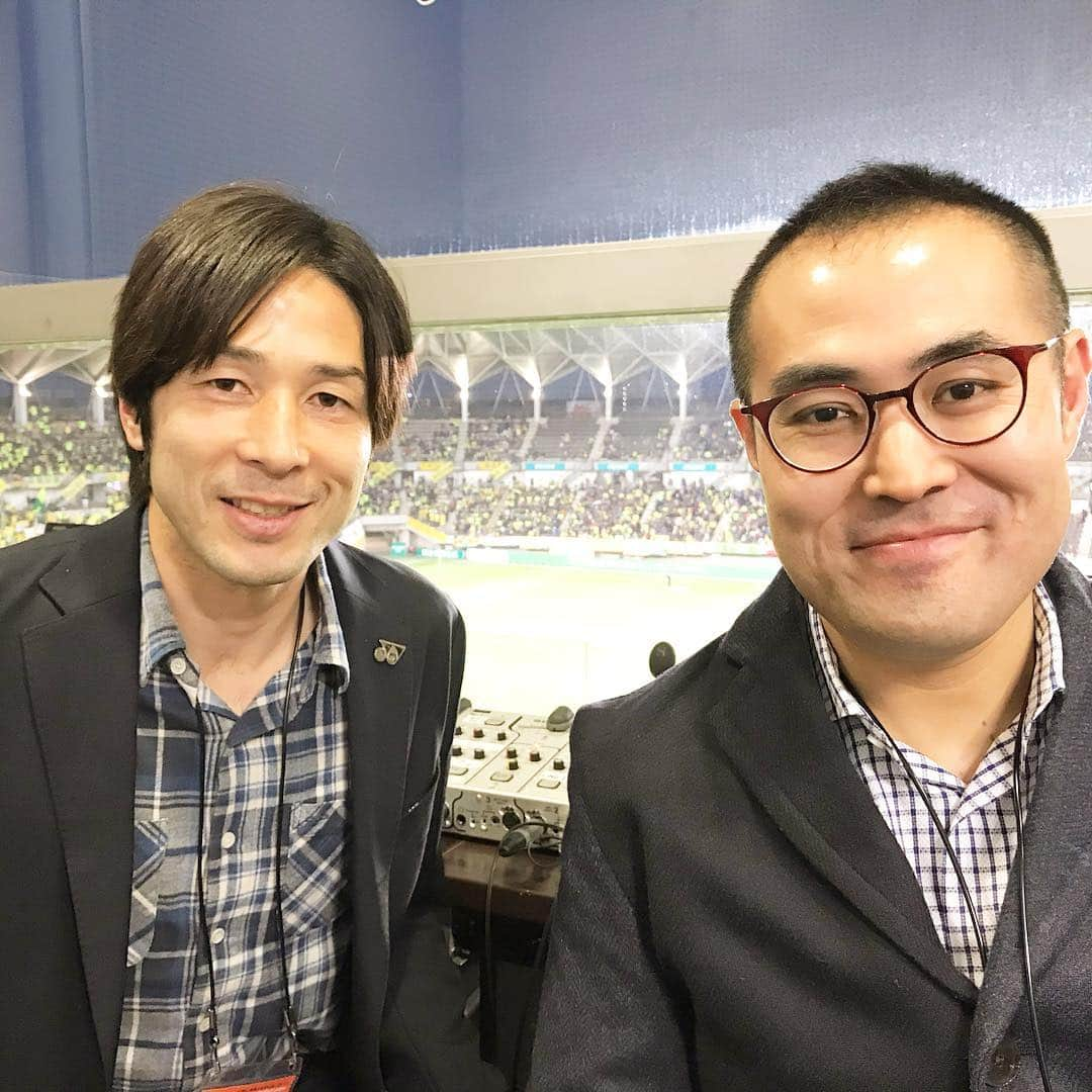 柴村直弥さんのインスタグラム写真 - (柴村直弥Instagram)「#dazn #jリーグ #公式映像 #解説  #ジェフユナイテッド千葉  #fc琉球  #フクダ電子アリーナ  #viridari #ヴィリダリ #シャツ #yonex #ヨネックス」4月4日 15時53分 - naoyashibamura