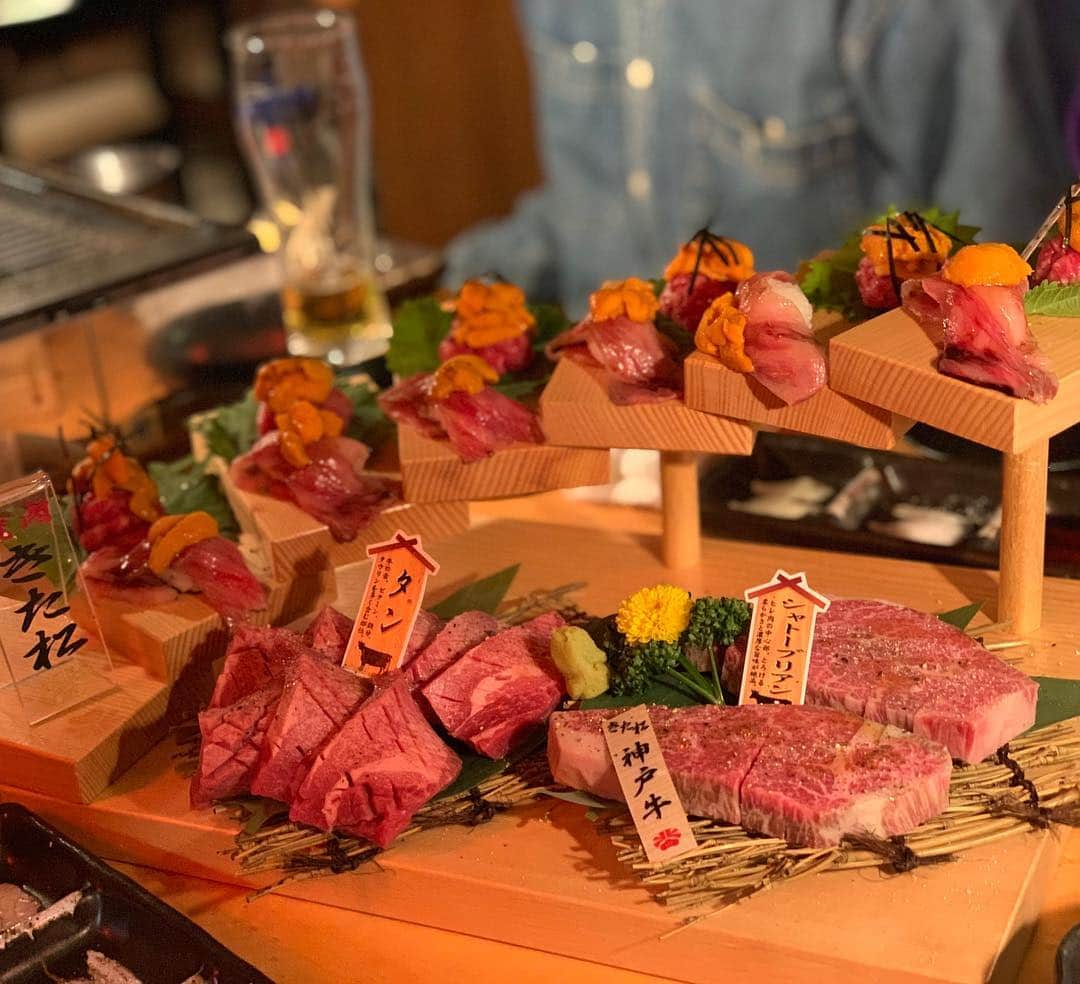 池田真一さんのインスタグラム写真 - (池田真一Instagram)「三宮 東門の中にある焼肉きた松さんに行ってきました！ マジで全部気失うぐらい美味かったです！途中1回気失いました！ 今年中に絶対にもっかい食べたい！ よし！絶対に行こうー！ #焼肉きた松 #ダブルアート #真べぇ #さや香 #新山 #からし蓮根 #いおり #フースーヤ #田中ショータイム 【住所】 兵庫県神戸市中央区中山手通１丁目１６－１２東門ヴィレッジビル１１１Ａ  地下鉄三宮駅西出口（ハンズ側）より徒歩3分/東門街を北へ、ローソンを越えて右側の１階/三宮駅（神戸市営）から201m 【TEL】 050-5356-4461」4月4日 16時10分 - wartdebu