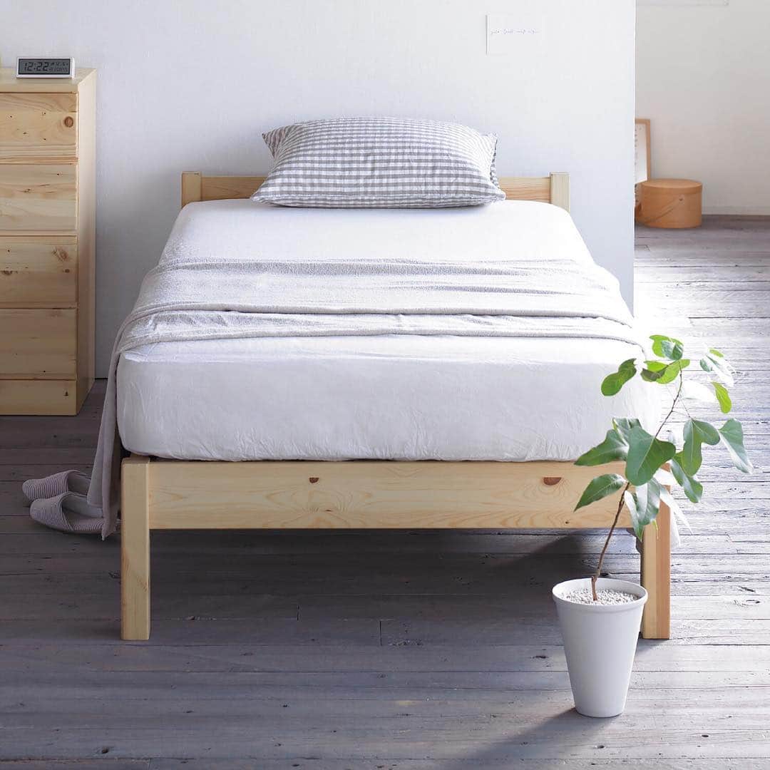 MUJI USAさんのインスタグラム写真 - (MUJI USAInstagram)「Bedding made with fabrics for the warmer weather. Shop our Organic Cotton + Linen Bedding and more in stores and online, now 20% off through 4/14. ———— Click through our IG story to see all the new limited time value offers. #muji #mujiusa #bedding #home」4月5日 2時01分 - mujiusa