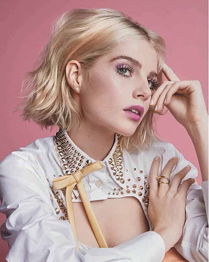 JO BAKERさんのインスタグラム写真 - (JO BAKERInstagram)「L U C Y • B O Y N T O N 🇬🇧 Sugar plum fairy tones.... on #lucyboynton for @ccaliforniastyle shot by @victordemarchelier  Style by @edmondalison  Hair @jennychohair  Hair Colourist @mwselley  Makeup by me #jobakermakeupartist using @diormakeup  #petal #cooltone #fuschia #powdery #dior💄 #pinks with emphasis on brows and lashes!!! Modern 60’s springtime mood!!」4月5日 2時30分 - missjobaker