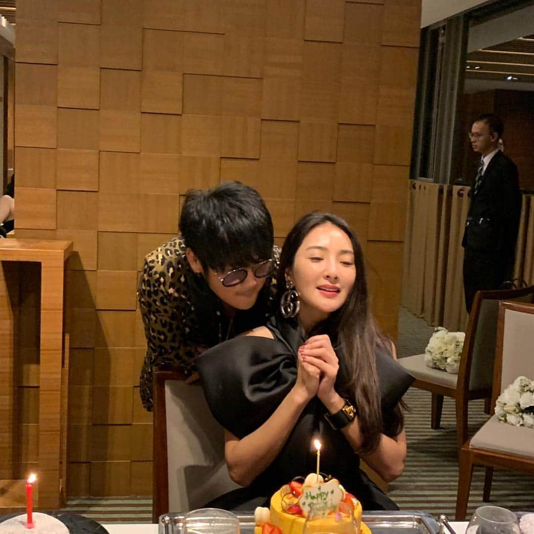 曹格格さんのインスタグラム写真 - (曹格格Instagram)「#wife #mylove❤️ #happybirthday」4月5日 2時35分 - supergarychaw