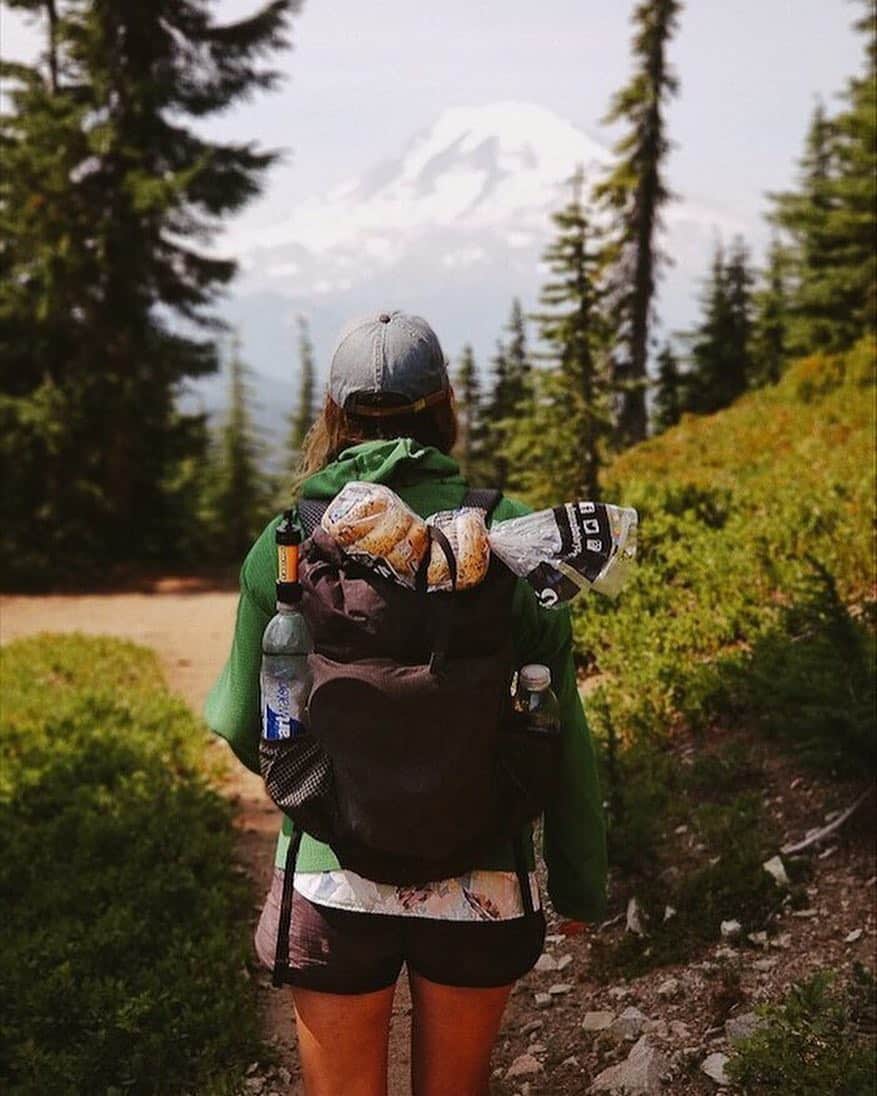 REIさんのインスタグラム写真 - (REIInstagram)「Never forget the bagels.  Photo: @wilderbound on the Pacific Crest Trail. #OptOutside」4月5日 3時08分 - rei