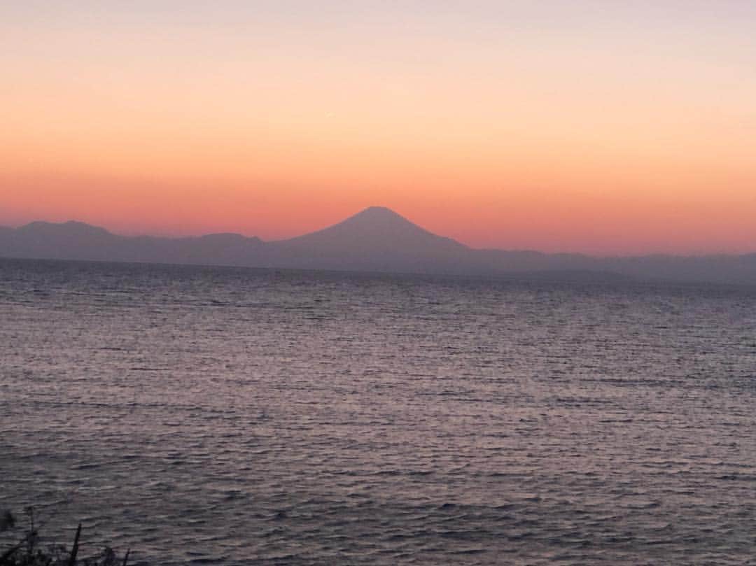 のインスタグラム：「#葉山 #葉山歩き #富士山」
