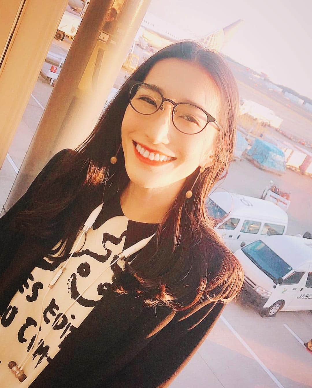 ELISAさんのインスタグラム写真 - (ELISAInstagram)「これから行ってきまーす！ ハワイのみんな待っててね！！ #ELISA #kawaiikon」4月4日 18時15分 - elisa_0414