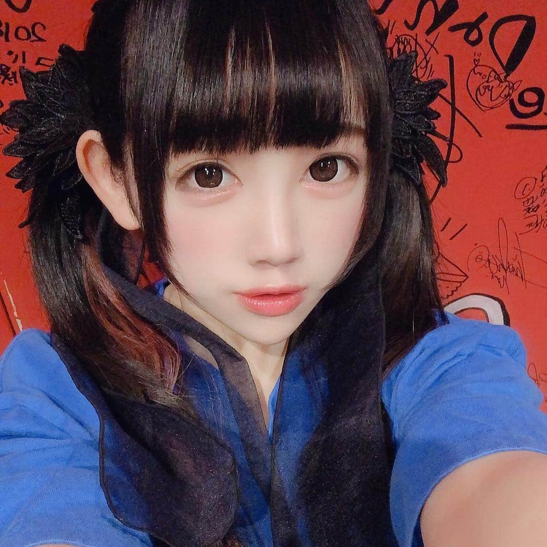 ちゃんもも◎さんのインスタグラム写真 - (ちゃんもも◎Instagram)「リリイベで毎日会えるアイドル🤘 #大桃子サンライズ」4月4日 18時17分 - xchanmomox