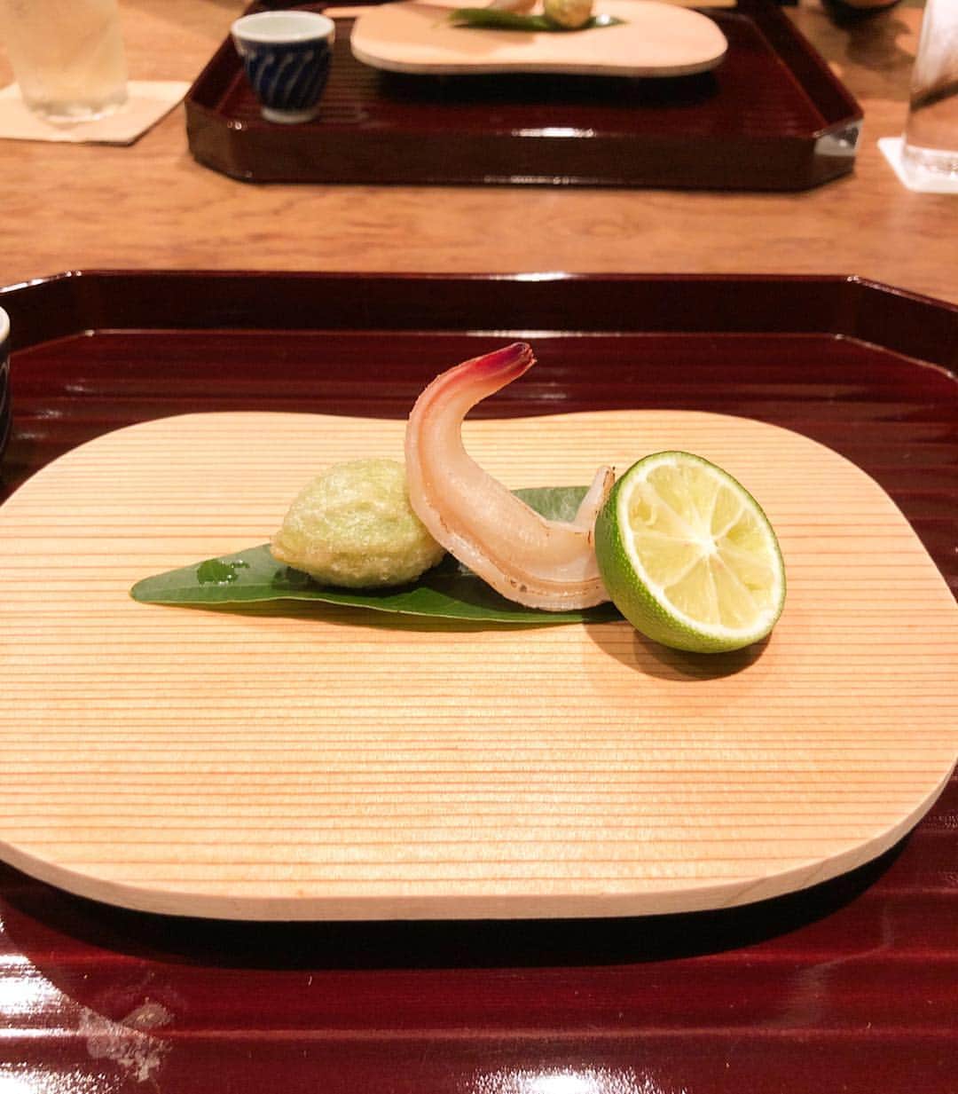 濱野りれさんのインスタグラム写真 - (濱野りれInstagram)「Japanese food "Matsukawa" #Reservation ➡︎ Around a year #Taste ➡︎ A I visit for the first time in years!! Both the ingredient of taste and the food are the highest quality! After all, the best dish for me is "shime's rice" is picture 10th. That is speciality of Matsukawa. I couldn't stop to eat🤦‍♂️💓 Thank you for the wonderful  opportunity!! . . 久しぶりのの松川さん💗 何から何まで最高に美味しかったです🥰しめのご飯がやっぱり一番好き！ 素敵な機会をありがとうございました💗 . . #rirelog#matsukawa #washoku#japanese_food #japanesecuisine#japanesefoods#tokyoeats#toptokyorestaurants#akasaka #roppongi#tokyogourmet#lovetoeat#eater#eatlover#tabelog #松川#予約困難#食べログ高評価#食べログ4#和食#日本食#赤坂グルメ#六本木グルメ#グルメ記録#東京グルメ」4月4日 19時15分 - riregram