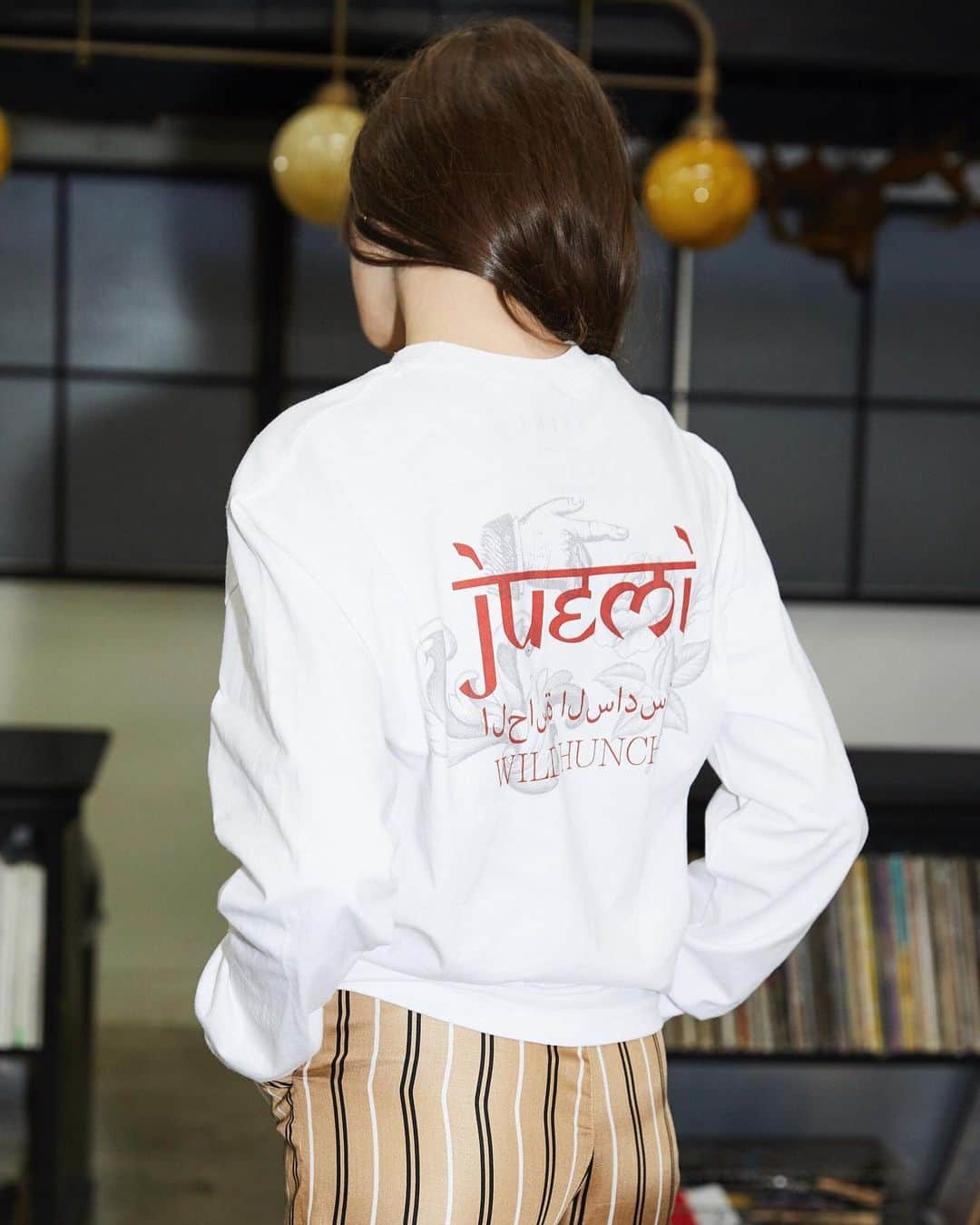 Juemiさんのインスタグラム写真 - (JuemiInstagram)「発売開始 Arabic L/S / ¥6,200+tax POPUPでも人気だったロングTシャツがついにWEBにて発売開始。お得なセット販売もございます。 #juemi #juemistyle #ju876 #newarrival」4月4日 19時58分 - _juemi_