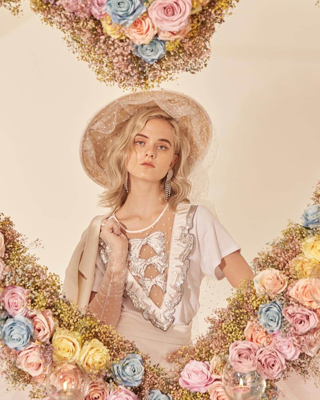 のインスタグラム：「Here comes the bride 👰🏼 Tap to shop “Triple Bow Tee” with tromp l’oeil sequin embroidered bows and ruffles from #SretsisSS19 or visit link in bio to discover the #SS19MyBestFriendsWedding Collection.」