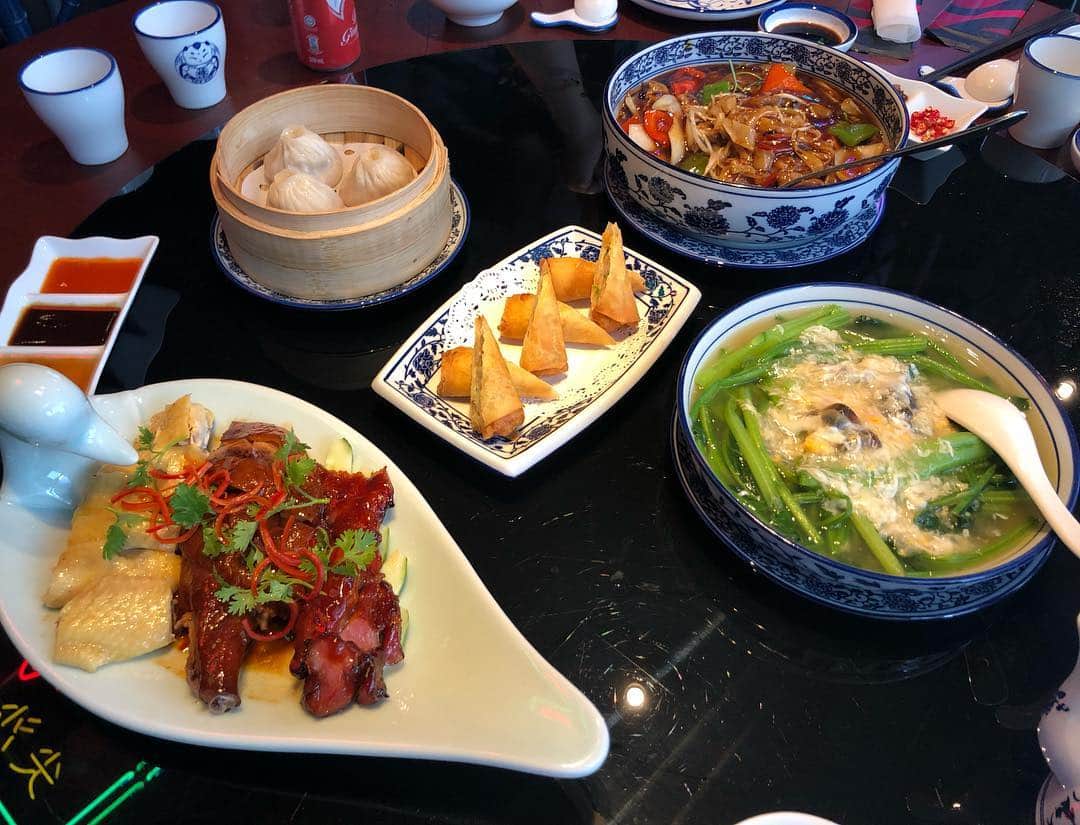 DJ JUICYのインスタグラム：「ベトナム🇻🇳だけど、中華🤗✨ 全部美味しかった😋😋😋😋✨ 夜ご飯も楽しみだぁ⤴️🙋🏻‍♀️ #juicy#dj#vietnam#hochiminh#lunch#ベトナム#香港料理」