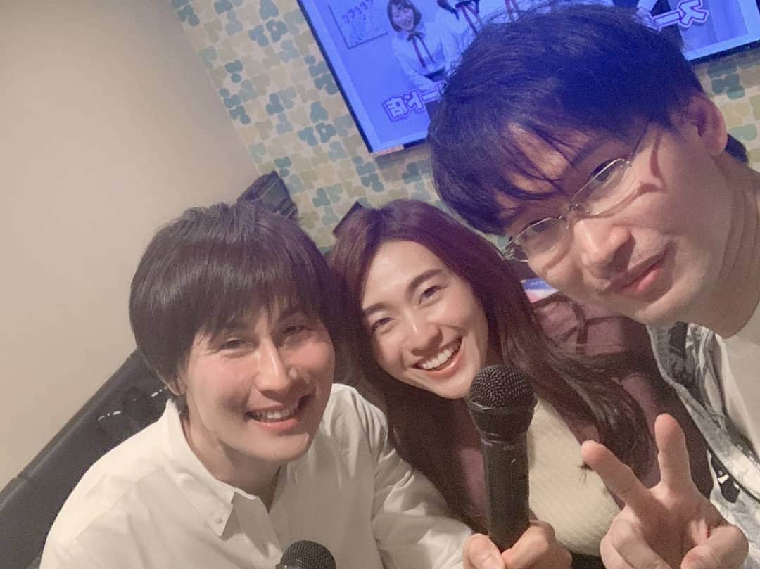 荒木悠司さんのインスタグラム写真 - (荒木悠司Instagram)「本日 . 桜満開発表！ . こちらもある意の味に満を開きました！ ∞＼(^o^)／∞ . . #最後で最初に正義は勝つ #最後に正義は勝つ #人 #人間界 #原理原則の定義 #無限の定義 #起承転結 #才能 #heroes  #ロック  #正義 #純日本人 #純日本モデル #dna #hero #桜満開 #カラオケ #無限  #笑顔が人を幸せにする  #荒木悠司 #村井茜衣 #プリンスエンターテインメント  #モデル #メンズモデル #zeromodelmanagement」4月4日 21時08分 - yuji_prince_araki