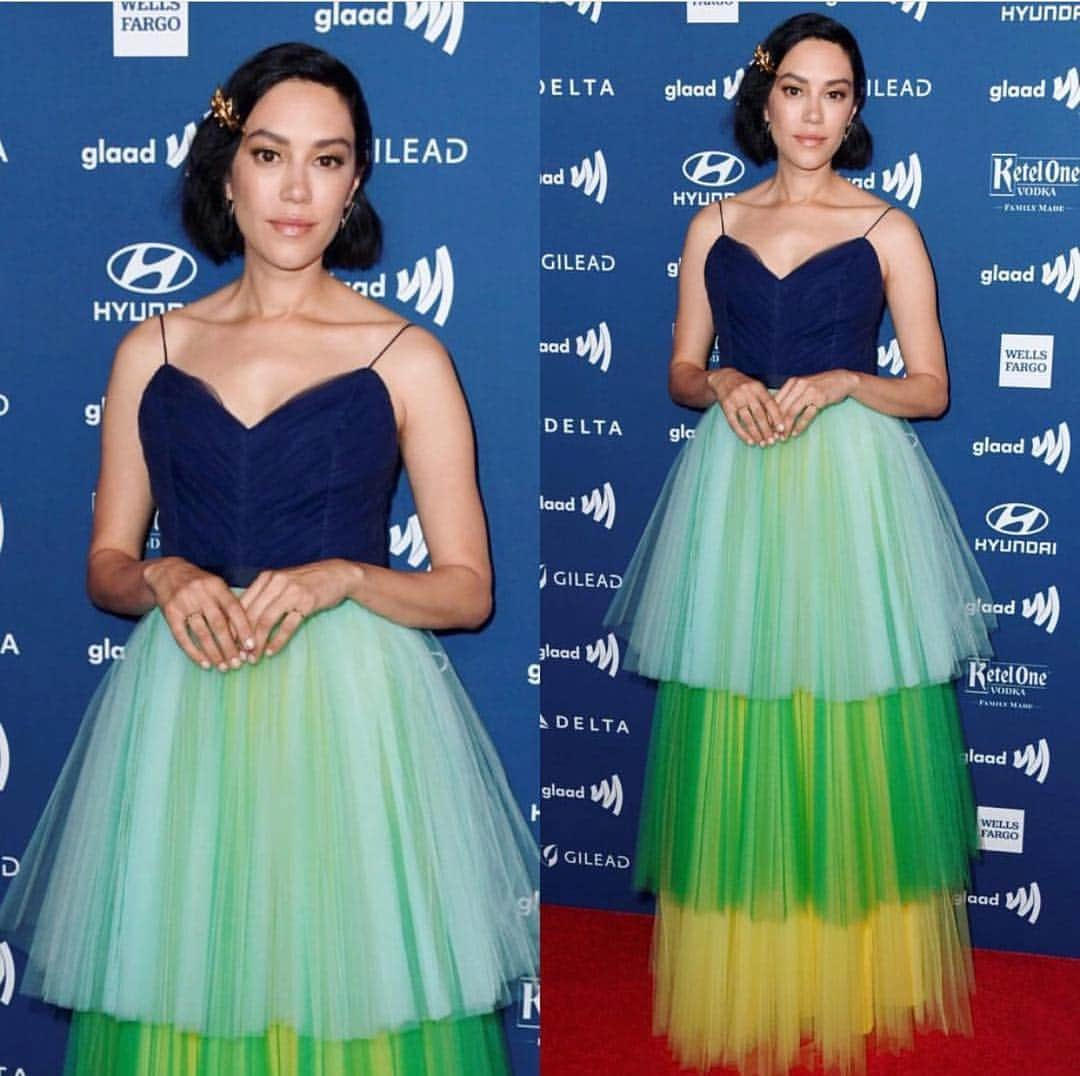 ノヴィスさんのインスタグラム写真 - (ノヴィスInstagram)「This beauty in Novis #SS19! 💚💙💛」4月4日 21時17分 - novisnyc