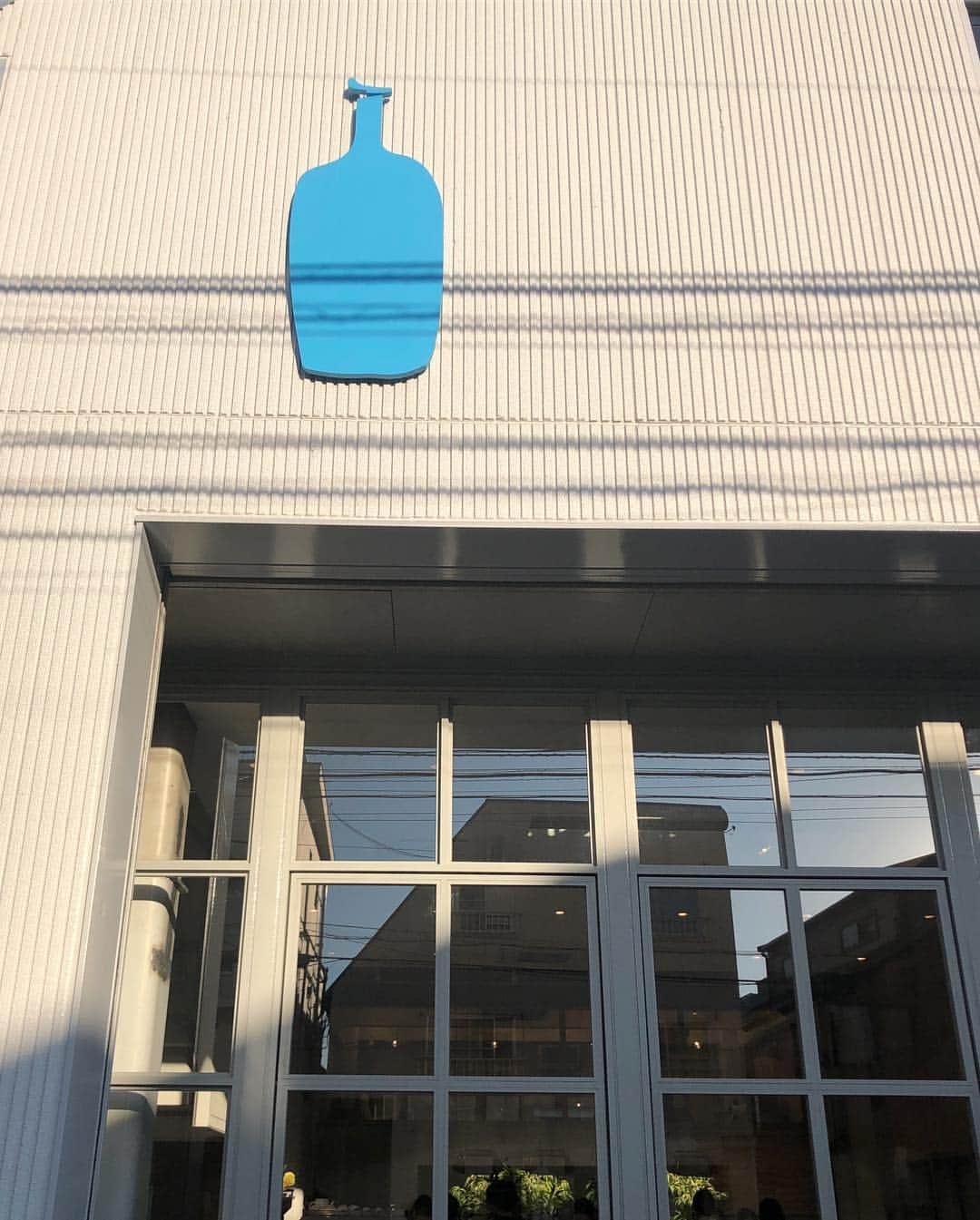 中村くるみさんのインスタグラム写真 - (中村くるみInstagram)「#bluebottlecoffee」4月4日 21時23分 - __k_r_m__