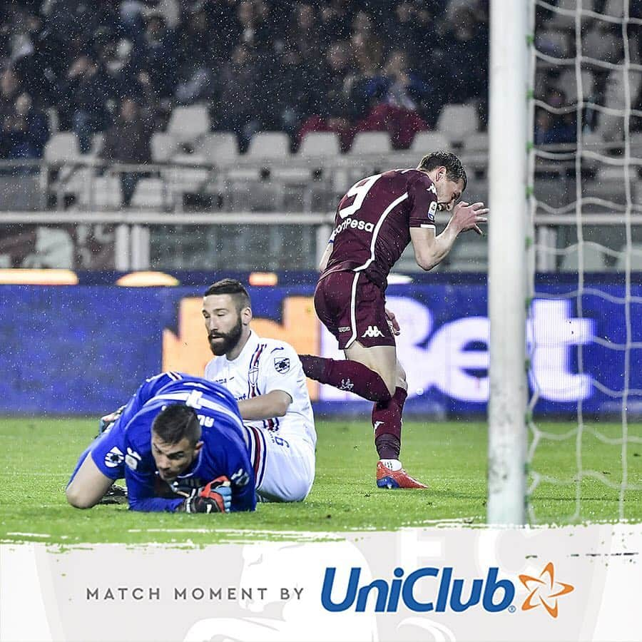 トリノFCさんのインスタグラム写真 - (トリノFCInstagram)「🐂MATCH MOMENT 🐂 🐔Il canto del Gallo, parte II. Olio su tela  __________________________ #SFT #Football #belotti #serieA」4月4日 21時45分 - torinofc1906