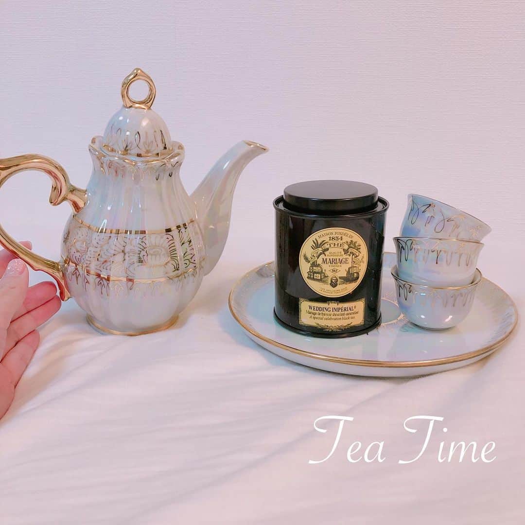 のインスタグラム：「紅茶ってホッとする。 この子の香りが甘くてすき。  #tea #mariagefreres」