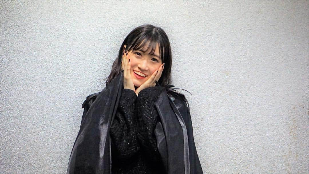 坂本 愛玲菜さんのインスタグラム写真 - (坂本 愛玲菜Instagram)「🦅 HKT48 12thシングル「意志」 Type-B 収録 c/w曲 【大人列車はどこを走ってるのか？】 昨日MVが公開されました✨ https://youtu.be/oLONminDxsQ MVのテーマは"都会のカラス"。 曲はもちろん… 歌詞も注目してみてください！ ダークな雰囲気は初挑戦でした🥰🦅」4月4日 22時03分 - erena_hkt48