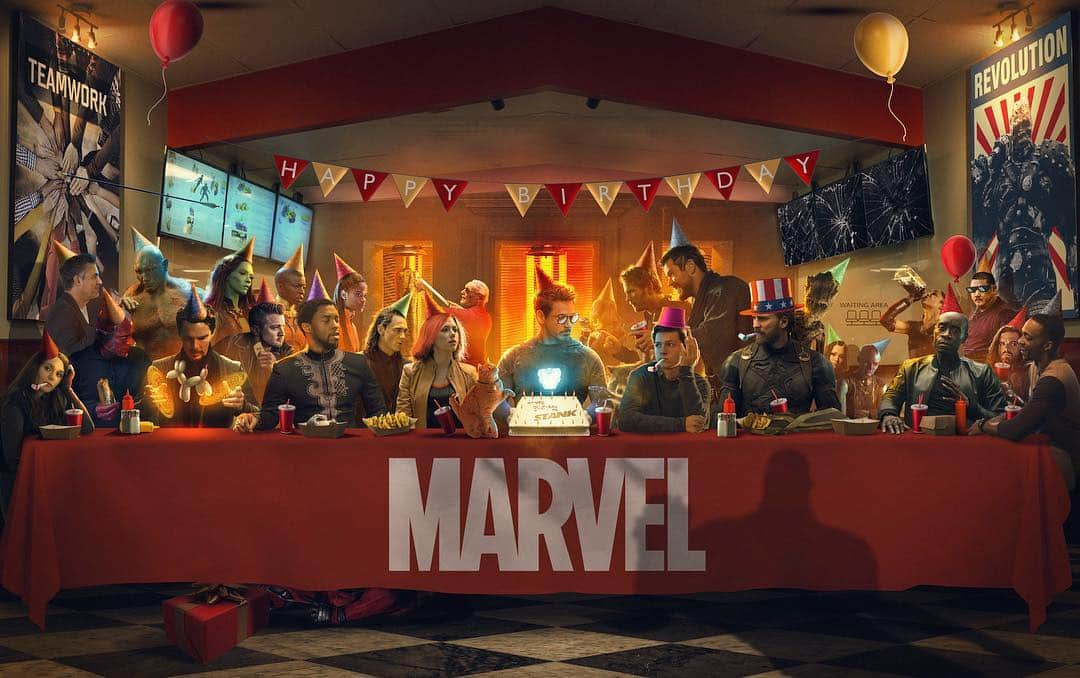 ロバート・ダウニー・Jrさんのインスタグラム写真 - (ロバート・ダウニー・JrInstagram)「Thanks for the #boss #birthday greeting @bosslogic ... #celebrate #goodtimes #MCU」4月4日 22時16分 - robertdowneyjr