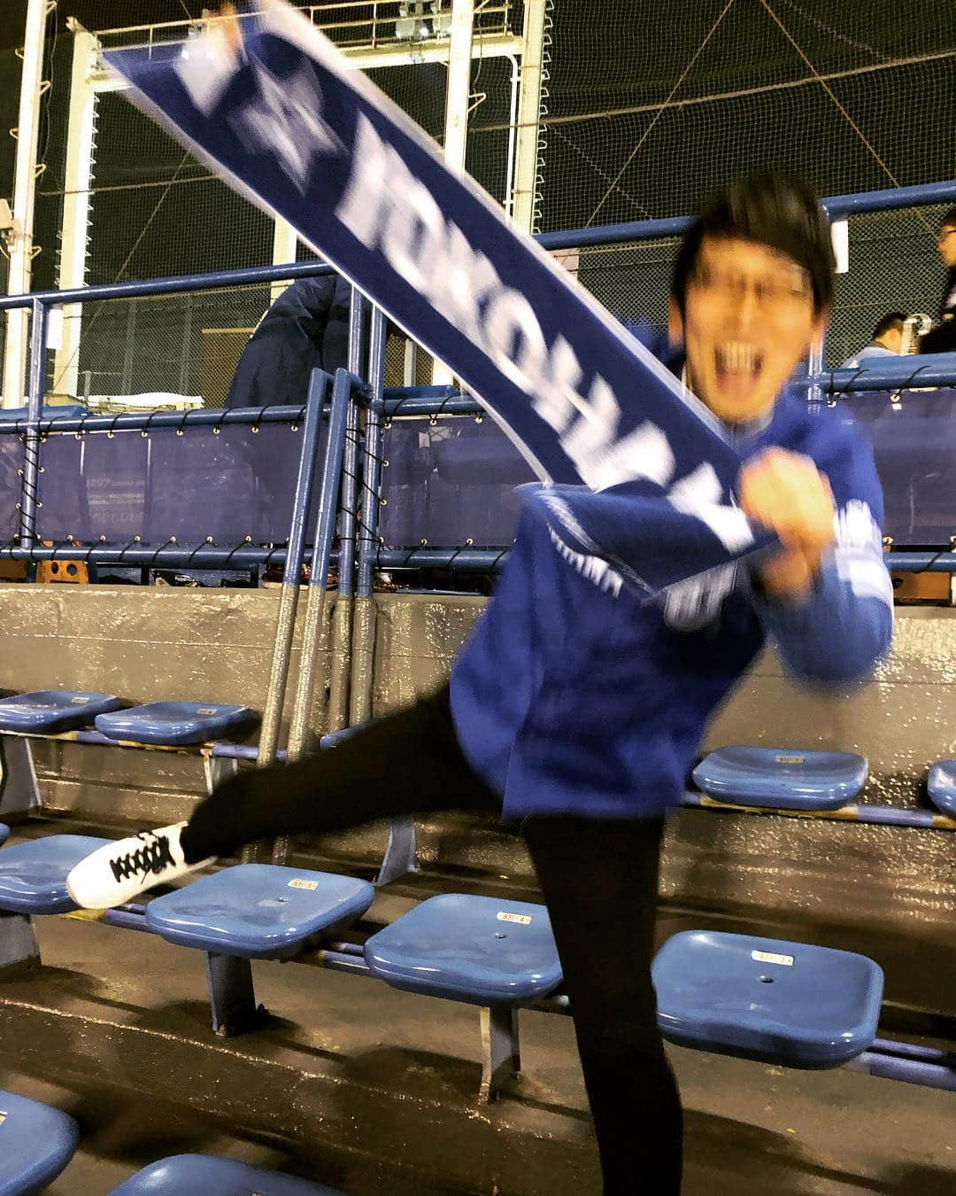 吉川正洋さんのインスタグラム写真 - (吉川正洋Instagram)「ベイスターズ勝ちましたー！佐野選手代打満塁ホームラン！この試合をきっかけに勢いがつくと見ました！！ #baystars  #ハマの躍動感 #神宮初勝利」4月4日 22時19分 - dhyoshikawa