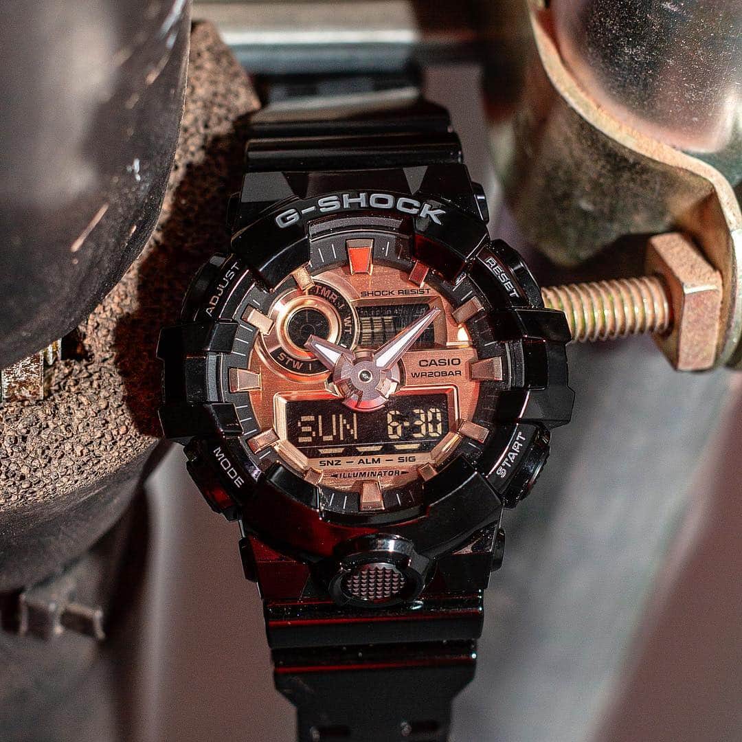 G-SHOCKさんのインスタグラム写真 - (G-SHOCKInstagram)「Tough enough to keep up with the grind with a finish that stands out. (🔎: #GA700MMC) #gshockstagram」4月4日 22時32分 - gshock_us