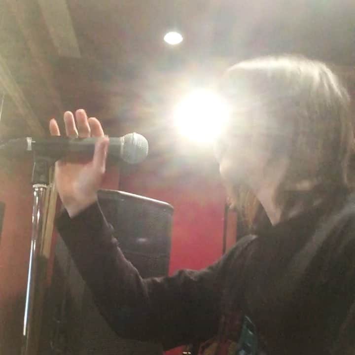 のインスタグラム：「昔からすごい好きだった。﻿ ﻿ 解散してもJanne Da Arcの音楽は一生無くならない！﻿ ﻿ Legend of〜/Janne Da Arc﻿ ﻿ #janne﻿#ジャンヌ﻿#JanneDaArc﻿#ジャンヌダルク﻿ #Legendof #好きな曲﻿ #still﻿#vanity﻿#curse﻿#EDEN君が居ない#霞みゆく空背にして﻿#GUNS﻿#救世主メシア﻿#sister﻿ #LunaticGate﻿#Rainy愛の調べ #wearejanne」