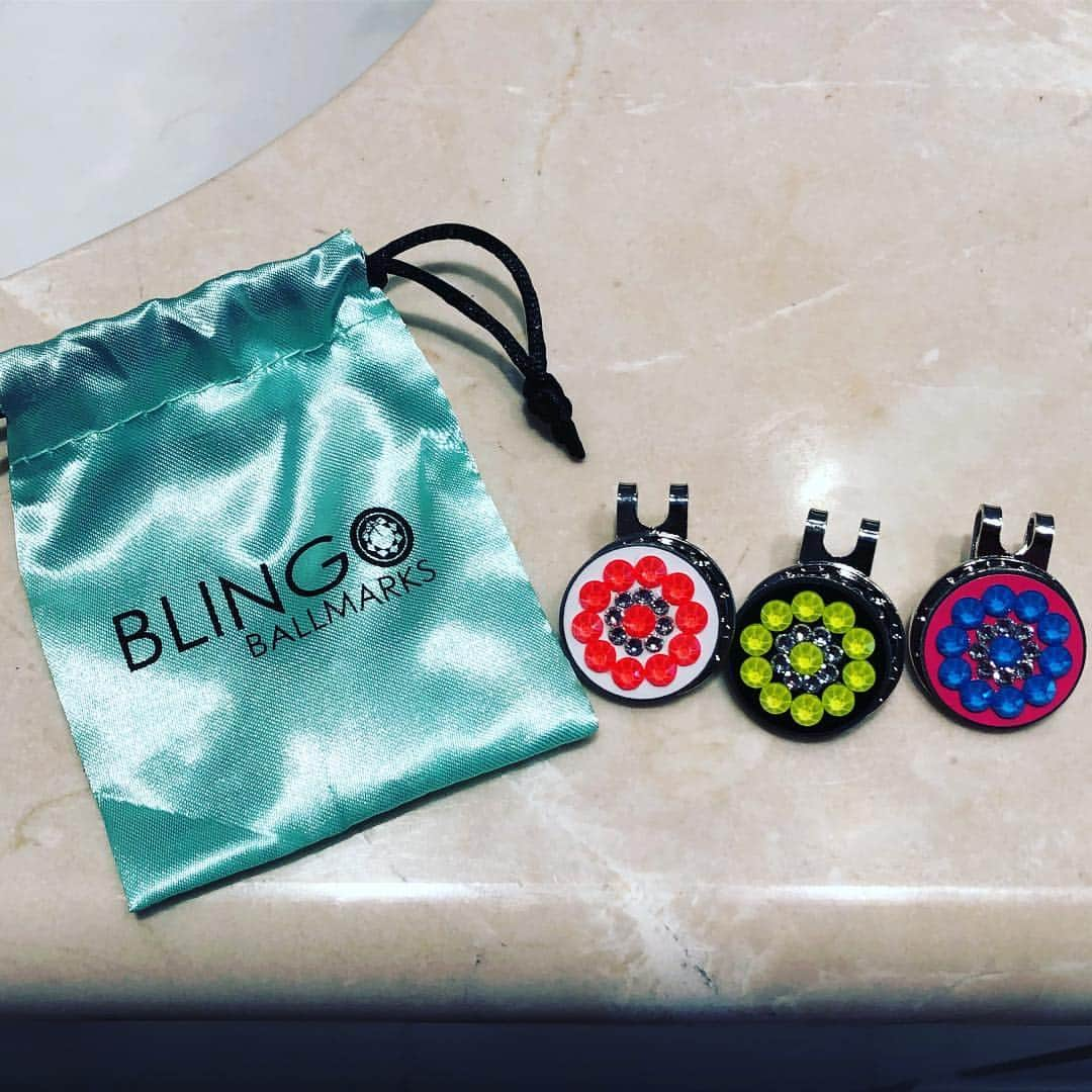 レクシー・トンプソンさんのインスタグラム写真 - (レクシー・トンプソンInstagram)「Loving my new @blingoballmarks 😍」4月4日 22時36分 - lexi