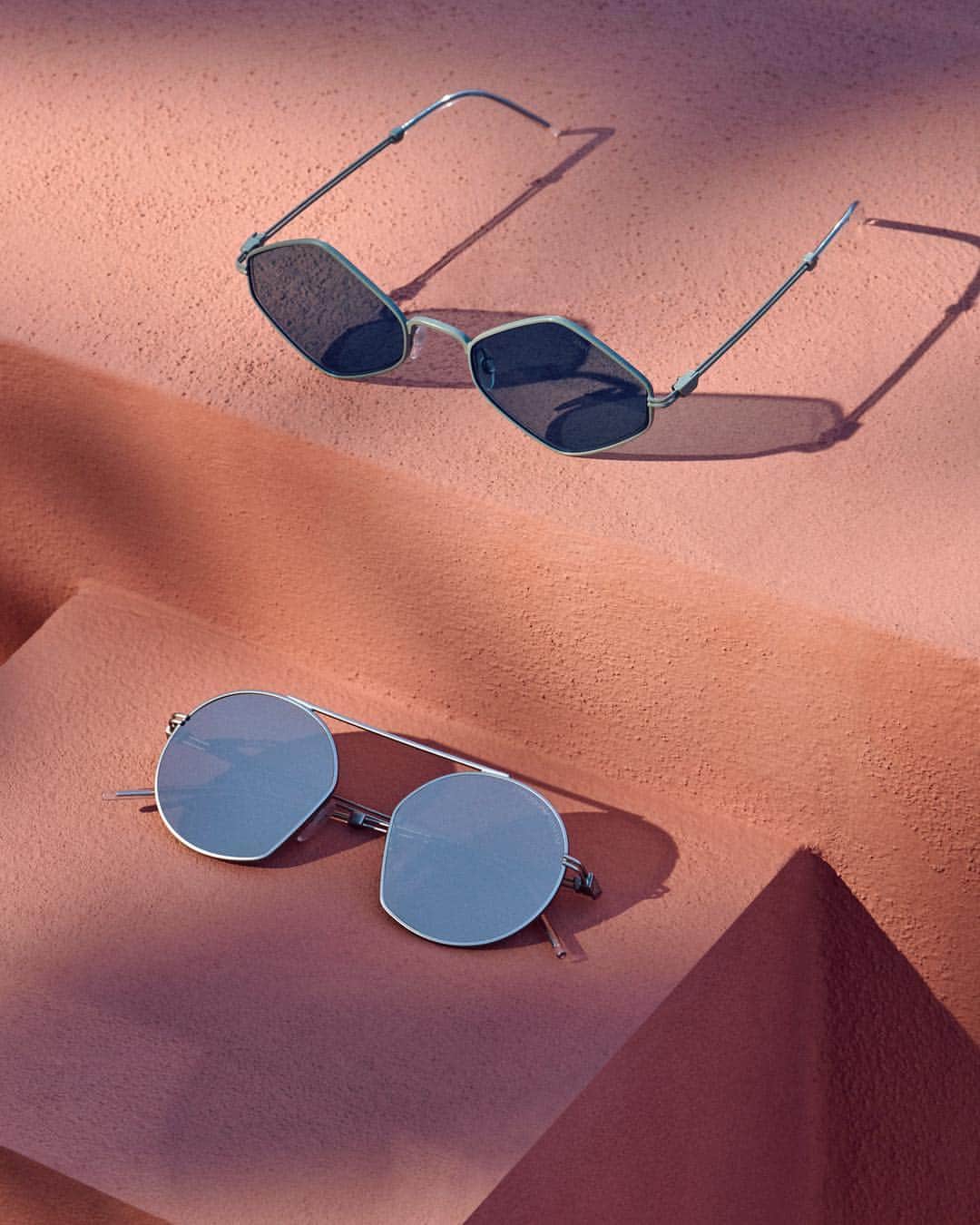 のインスタグラム：「Metallic frames and unusual shapes lenses make for an eye catching #EAsunglasses collection」