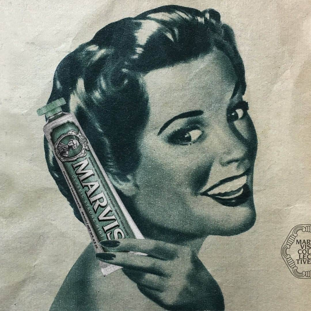 Marvis par AEGIS-Pharmaさんのインスタグラム写真 - (Marvis par AEGIS-PharmaInstagram)「Un portrait raffraichissant par @joewebbart .  #marvis #blackandwhite #oldbutgold #pretty #toothpaste #luxe #illustration #creation #creativite #artwork #inspiration #dandy #artiste」4月4日 23時30分 - marvis.france