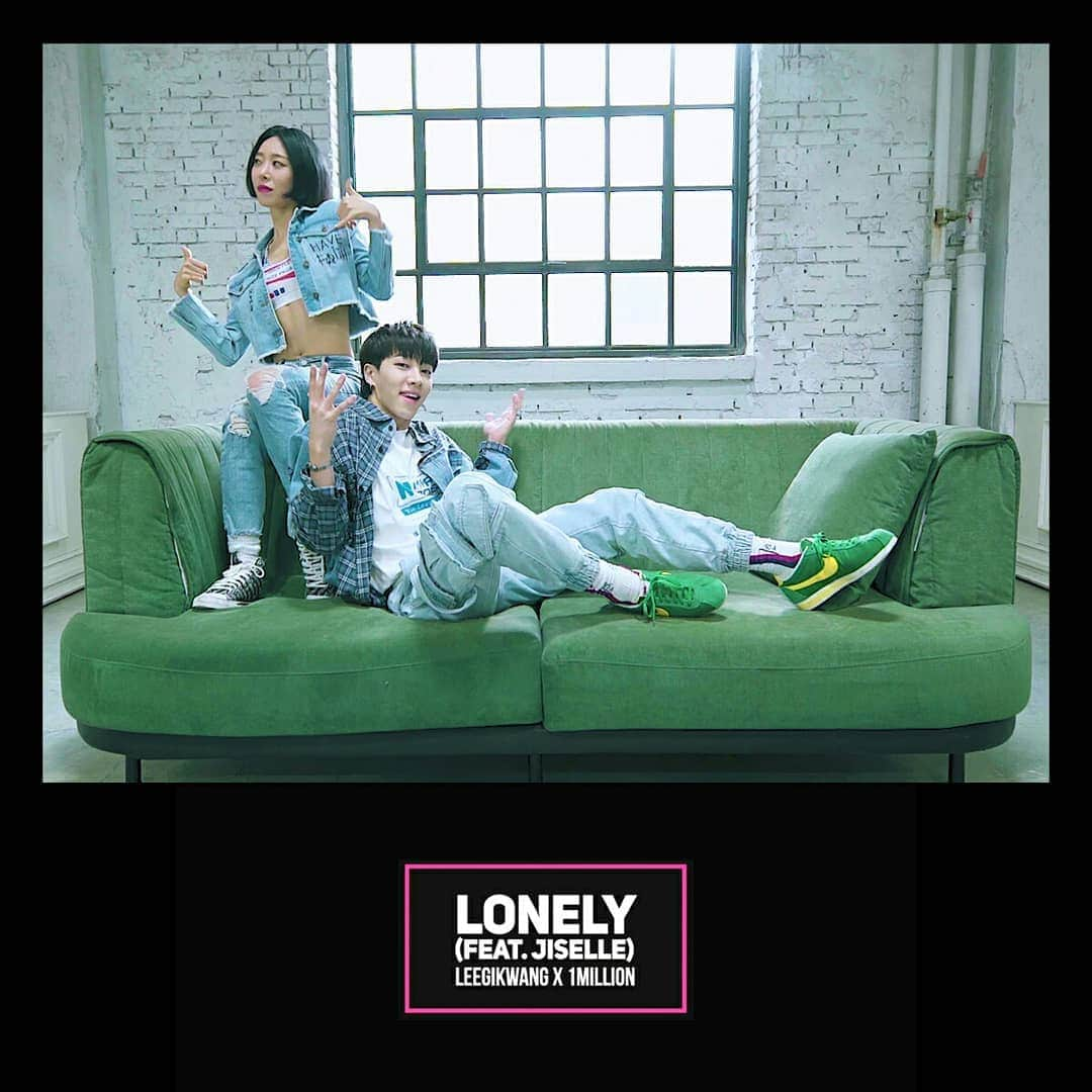 HIGHLIGHTさんのインスタグラム写真 - (HIGHLIGHTInstagram)「[MV] 이기광(LEE GIKWANG) X 원밀리언(1MILLION) - Lonely (Feat. Jiselle) . . 이기광과 원밀리언이 함께한 이기광 디지털 싱글 [I] 수록곡 `Lonely (Feat. Jiselle)` 뮤직비디오가 공개되었습니다:) . . ✔ https://youtu.be/DpiynSrhQ7g . . #하이라이트 #Highlight #이기광 #LEEGIKWANG #원밀리언 #1MILLION #Lonely」4月5日 0時02分 - ent_aroundus