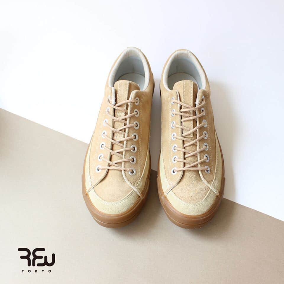 アールエフダブリューさんのインスタグラム写真 - (アールエフダブリューInstagram)「《RFW PICK UP》  BAGEL-LO SUEDE -Beige-  www.rfwtokyo.com @rfwtokyo  #rfw #rfwtokyo #rhythmfootwear #sneaker #sneakers #kicks #instashoes #instakicks #sneakerhead #sneakerheads #nicekicks #sneakerfreak #kickstagram #2018aw #autum #winter #20th #aniversary #renewal #tokyo #東京 #スニーカー #シューズ #リズム #20周年 #記念 #rpm #rhythmprimarymarket」4月5日 0時02分 - rfwtokyo