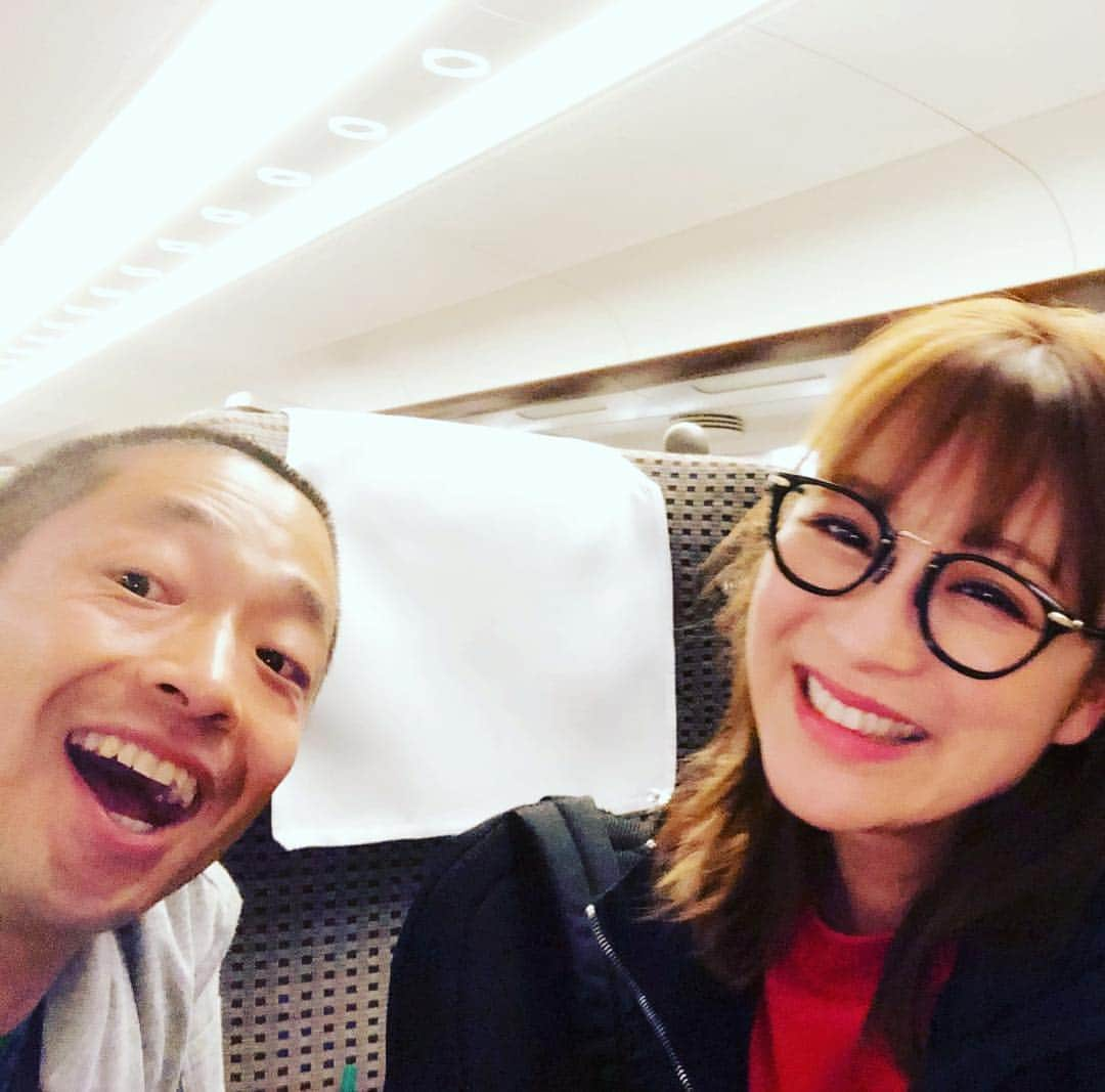 団長安田さんのインスタグラム写真 - (団長安田Instagram)「#団長ばったり鈴木奈々ちゃん #団長アホみたいな寝顔見られた #安田大サーカス団長 #団長安田」4月5日 0時11分 - dancyoyasuda