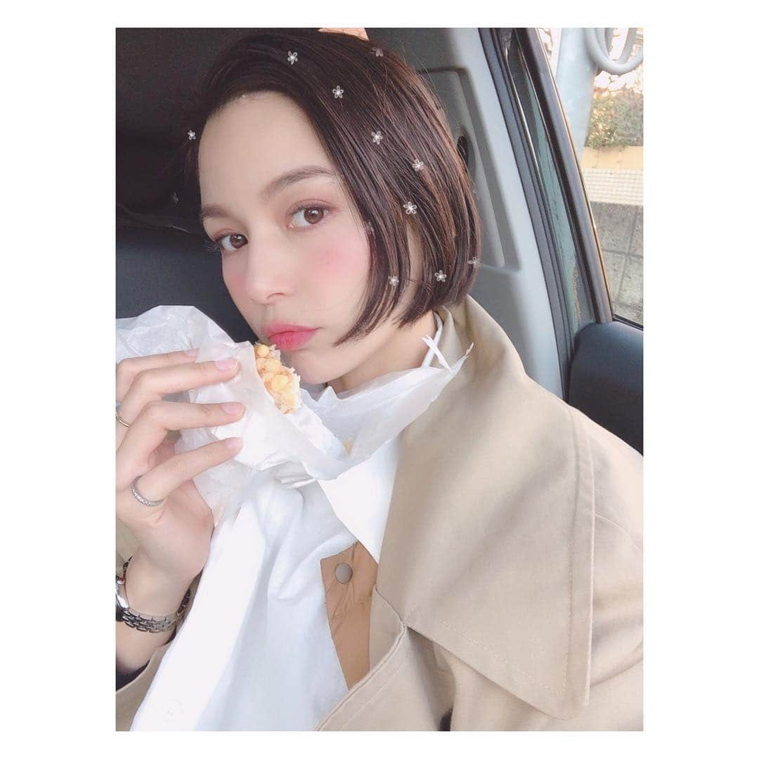 Rioさんのインスタグラム写真 - (RioInstagram)「今日は完全に食べすぎたっ🤤💦✨ 昨日も深いMTGができたなぁ〜  日々感謝。 日々精進。  #sakura#ohanami#nakameguro#nakameguroriver#japan#jp_portrait#Tokyo#april#girl#happyday#happy#love#桜#東京#お花見#散歩#🌸#近日発表#お楽しみに❤️#Rio#mix#talent#We hope you'll be looking forward to my announcement!」4月5日 1時18分 - rio_lv_vly