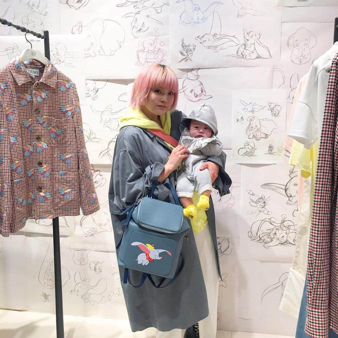 Momoさんのインスタグラム写真 - (MomoInstagram)「#LoeweDumbo 🐘🎪💛 ㅤㅤㅤㅤㅤㅤㅤㅤㅤㅤ ダンボ見に行きたいよぅ🎬 ㅤㅤㅤㅤㅤㅤㅤㅤㅤㅤ #ダンボ #Dumbo #loewe #syu_official #ディズニーの世界で象は空想とか幻想の位置付けよね」4月5日 1時29分 - m_o_m_o_e