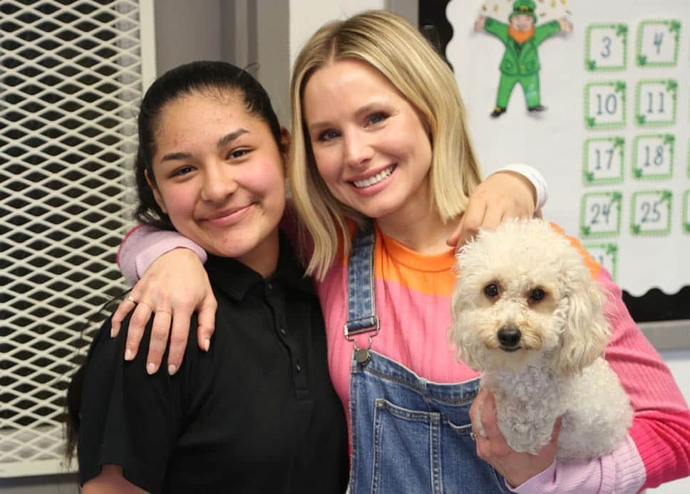 クリスティン・ベルさんのインスタグラム写真 - (クリスティン・ベルInstagram)「Last week I got to do something really amazing. I visited @pawsitivechangeprogram’s first ever Juvenile Justice program & met with the girls, the trainers, and their pups. I’ve followed this program for ages, but to see it firsthand was really something. In adult prisons, @pawsitivechangeprogram pairs inmates with rescue dogs, and the humans train the animals to be trusting, communicative, and learn skills that will serve them outside the facility walls. (And the animals train their humans to be emotionally open, collaborative, and learn skills that will serve them outside the facility walls.) It’s drastically reduced recidivism and violence, and this is their first juvenile program. The girls learn how to train their dogs, communicate with each other, and share their emotions and experiences. I sat with them, shared some of my own stories, and was completely blown away by the girls’ intelligence and dedication to improving themselves and helping their dogs. Every juvenile facility should have access to programs like this. If you’re inspired, please follow @pawsitivechangeprogram, donate, and support. We’re all in this together.」4月5日 11時06分 - kristenanniebell