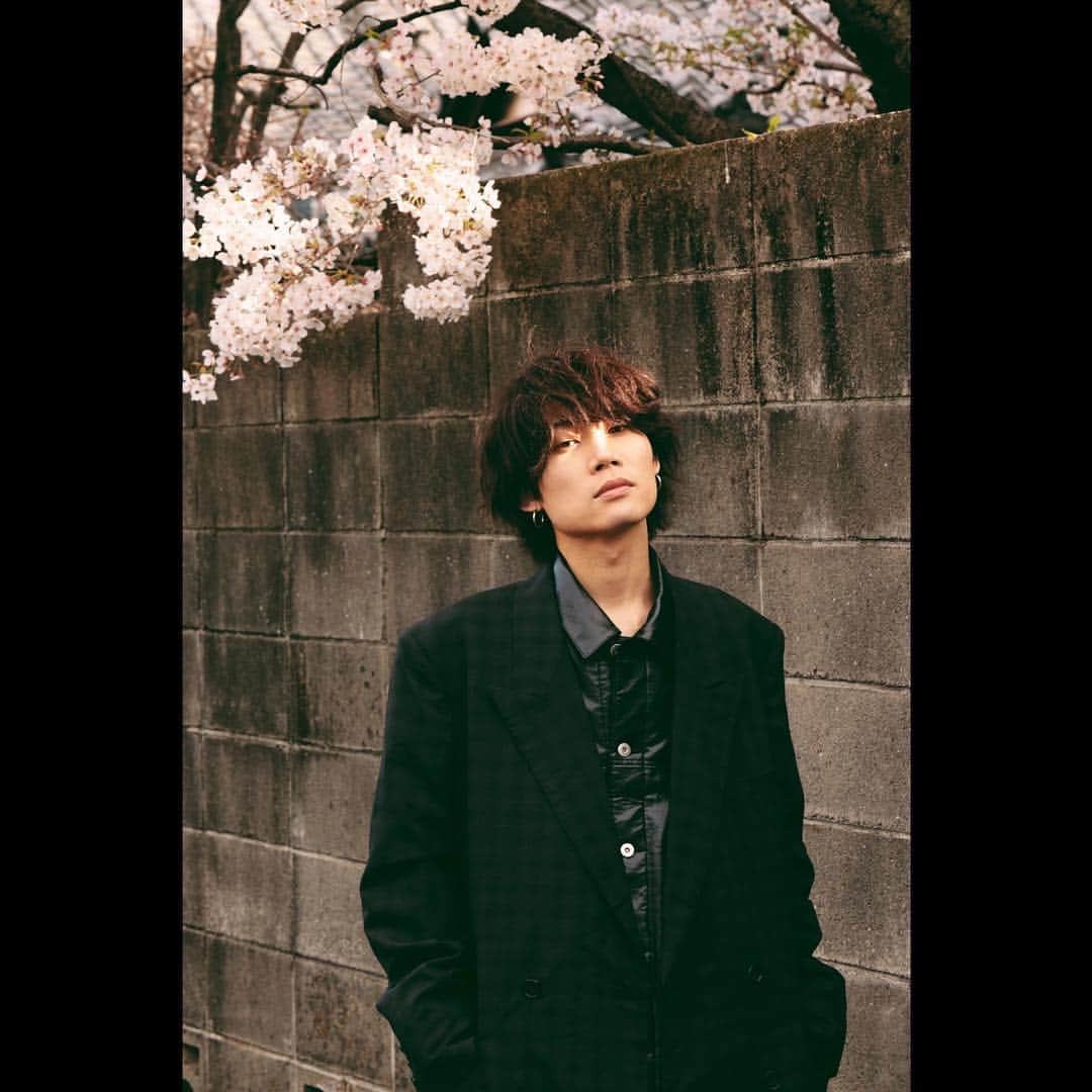 のインスタグラム：「🌸」