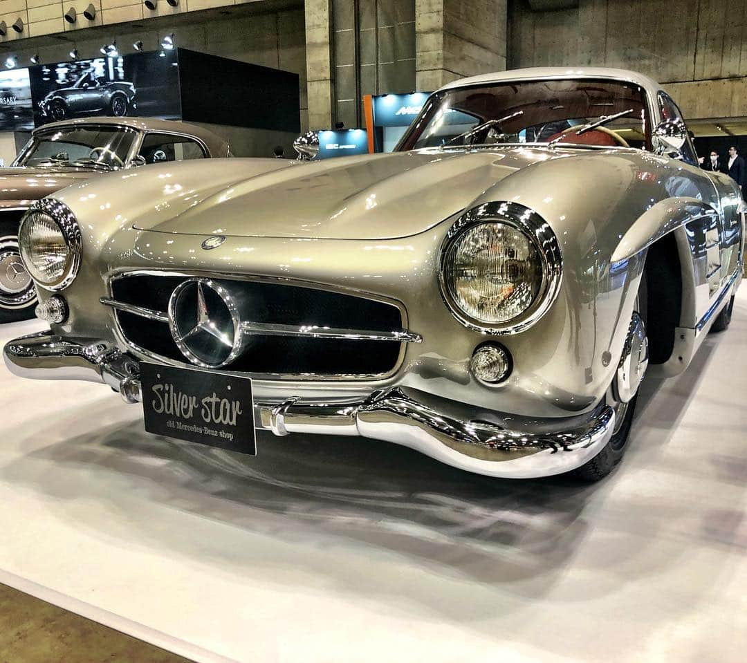 脇阪寿一さんのインスタグラム写真 - (脇阪寿一Instagram)「悩殺された2 メルセデスベンツ 300SL 1957年 W198  #mercedesbenz #300sl  #automobilcouncil」4月5日 11時57分 - juichiwakisaka