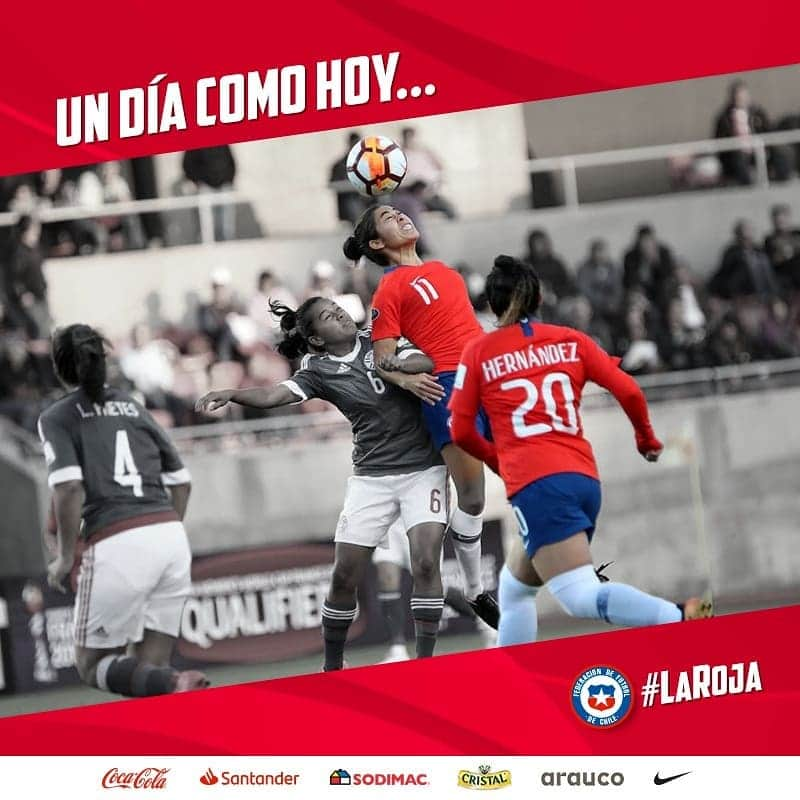 サッカーチリ代表チームさんのインスタグラム写真 - (サッカーチリ代表チームInstagram)「#UnDiaComoHoy se dio el puntapié inicial de la Copa América Femenina - Chile 2018 🏆 . . La octava edición del torneo, que fue catalogada como la mejor #CopaAmerica de la historia, se realizó por primera vez en nuestro país en La Serena y Coquimbo. . . Todas y todos disfrutamos de una clasificación histórica de #LaRojaFemenina a un Mundial adulto👏😎」4月5日 5時18分 - laroja