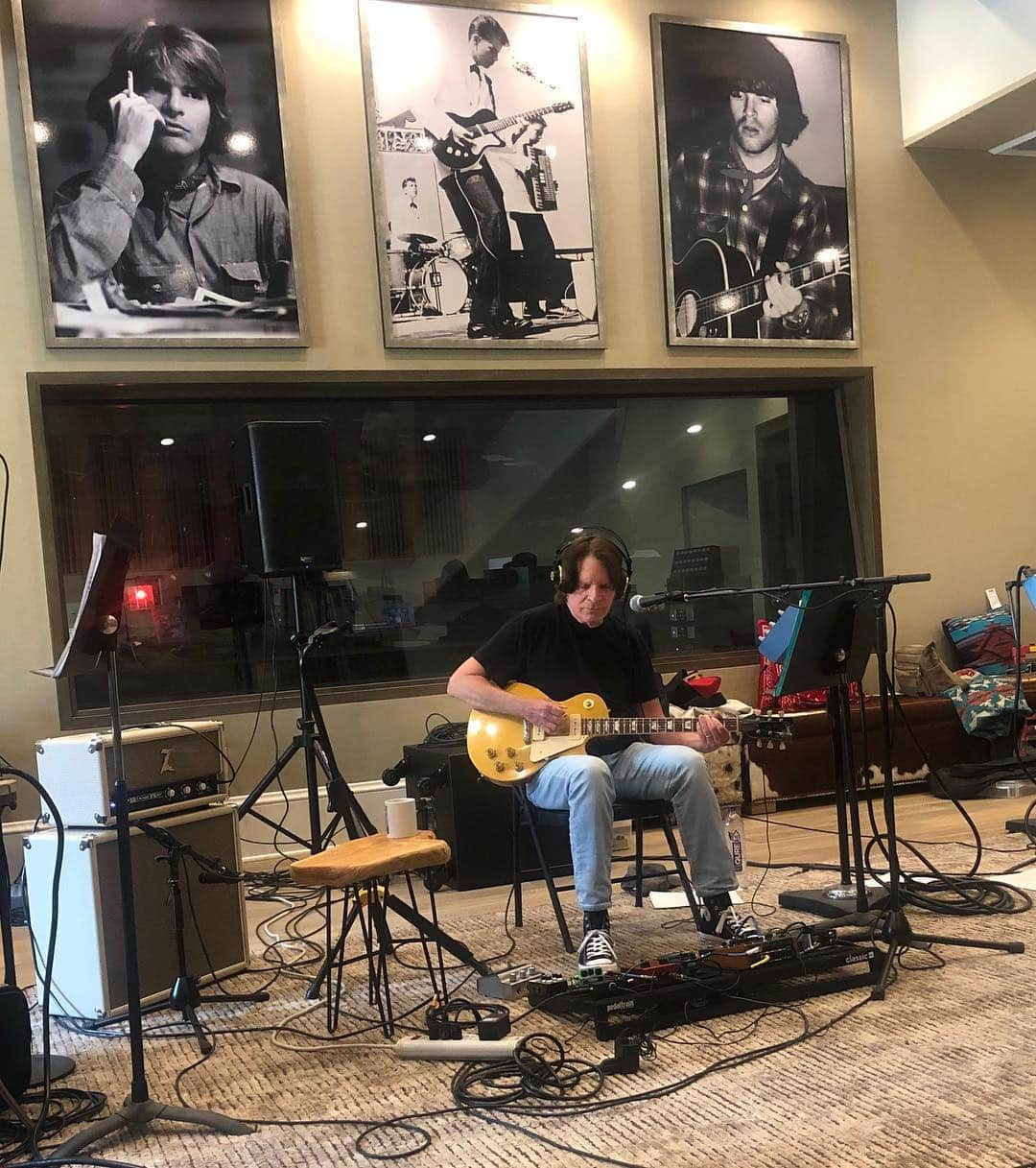 ジョン・フォガティさんのインスタグラム写真 - (ジョン・フォガティInstagram)「The kid in the middle photo just wanted to be the best musician he could be. 50 years later.. he still practices for hours, rehearses just like that kid and has a blast doing it. Rock and Roll! The 50th celebration begins next week @wynnlasvegas! Peace and love.」4月5日 5時27分 - johnfogerty