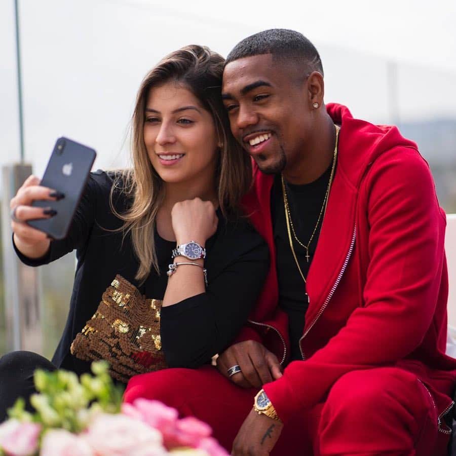 マウコム・フィリペ・シウヴァ・デ・オリヴェイラのインスタグラム：「Foto da selfie com o meu amor ❤️ @leeticiapereira_」