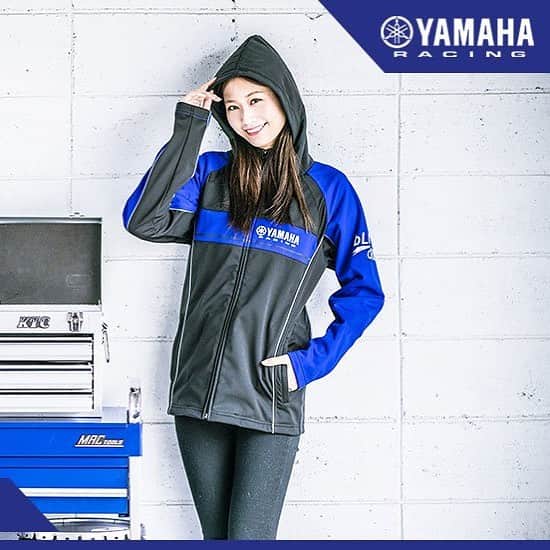 のインスタグラム：「#YRE18#レーシングウインドブロックパーカー #15120円（#税込） / #14000円(#税抜)  #透湿#防風#簡易撥水 の為、アウターにもミッドレイヤーにも使用可能 #モデル着用品はサンプルに付き仕様が異なります。 #パーカー #PARKA #パーカー女子 #yamaharacing #ワイズギア」