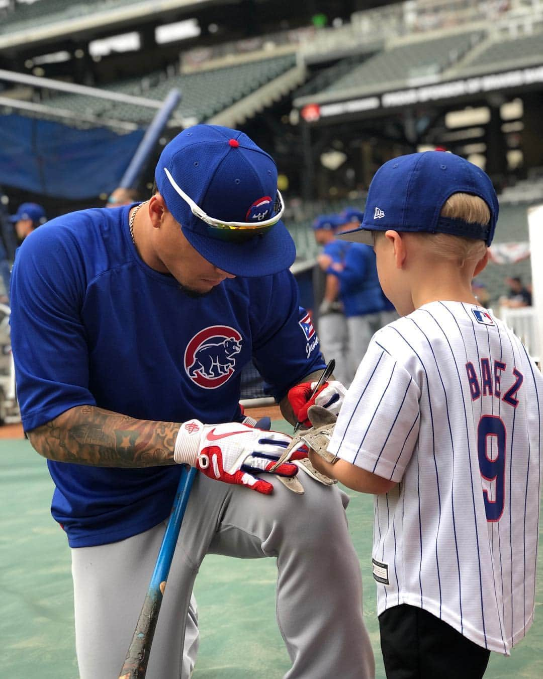 シカゴ・カブスさんのインスタグラム写真 - (シカゴ・カブスInstagram)「🐻💙 #EverybodyIn」4月5日 7時42分 - cubs