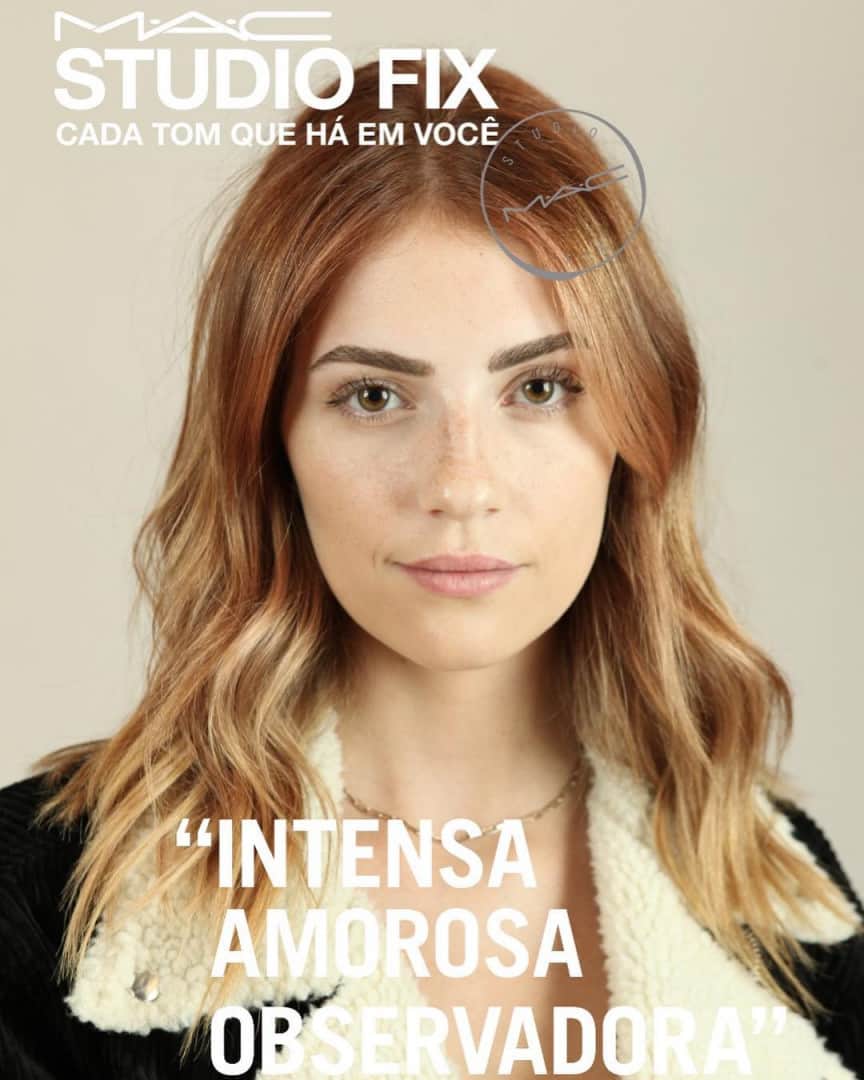 M·A·C Cosmetics BRさんのインスタグラム写真 - (M·A·C Cosmetics BRInstagram)「A @mkarolqueiroz fez o teste do seu tom de pele e descobriu que seu subtom é NC (Neutral-Cool). 💃  Para descobrir seu subtom, uma dica é olhar as veias da parte interna do seu pulso e identificar se elas são verde ou azul. Quando verde, seu tom é frio. E quando azul, seu tom é quente. ❤  Quer experimentar e conhecer de perto? Venha até uma loja física e compre também pelo site, que entrega para todo o Brasil.  #MACStudioFix #MACStudioFixBrasil #PeleMac #Pele #Regram @mkarolqueiroz」4月5日 8時01分 - maccosmeticsbrasil